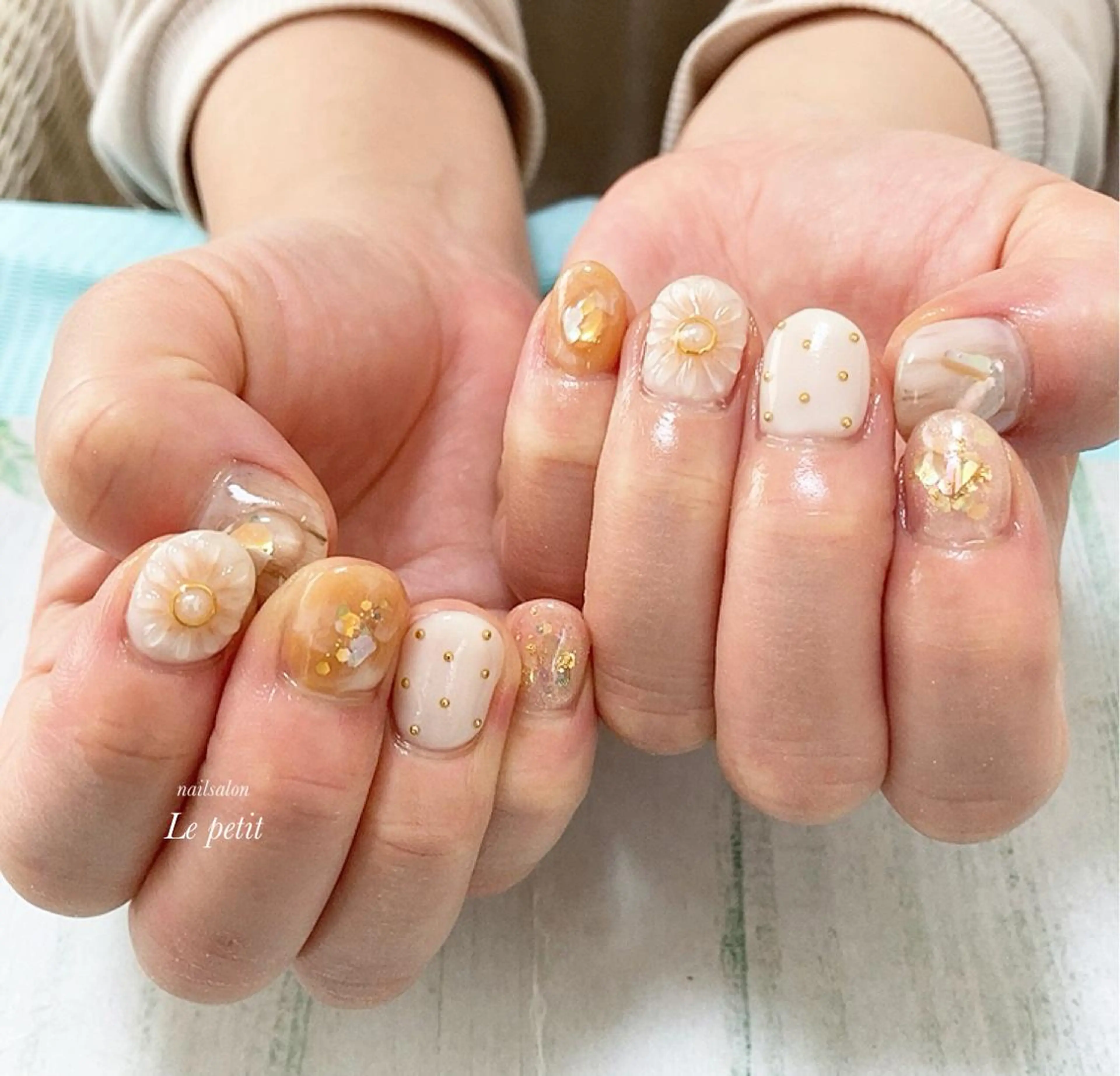 ネイル 石野 広佳のネイルデザイン