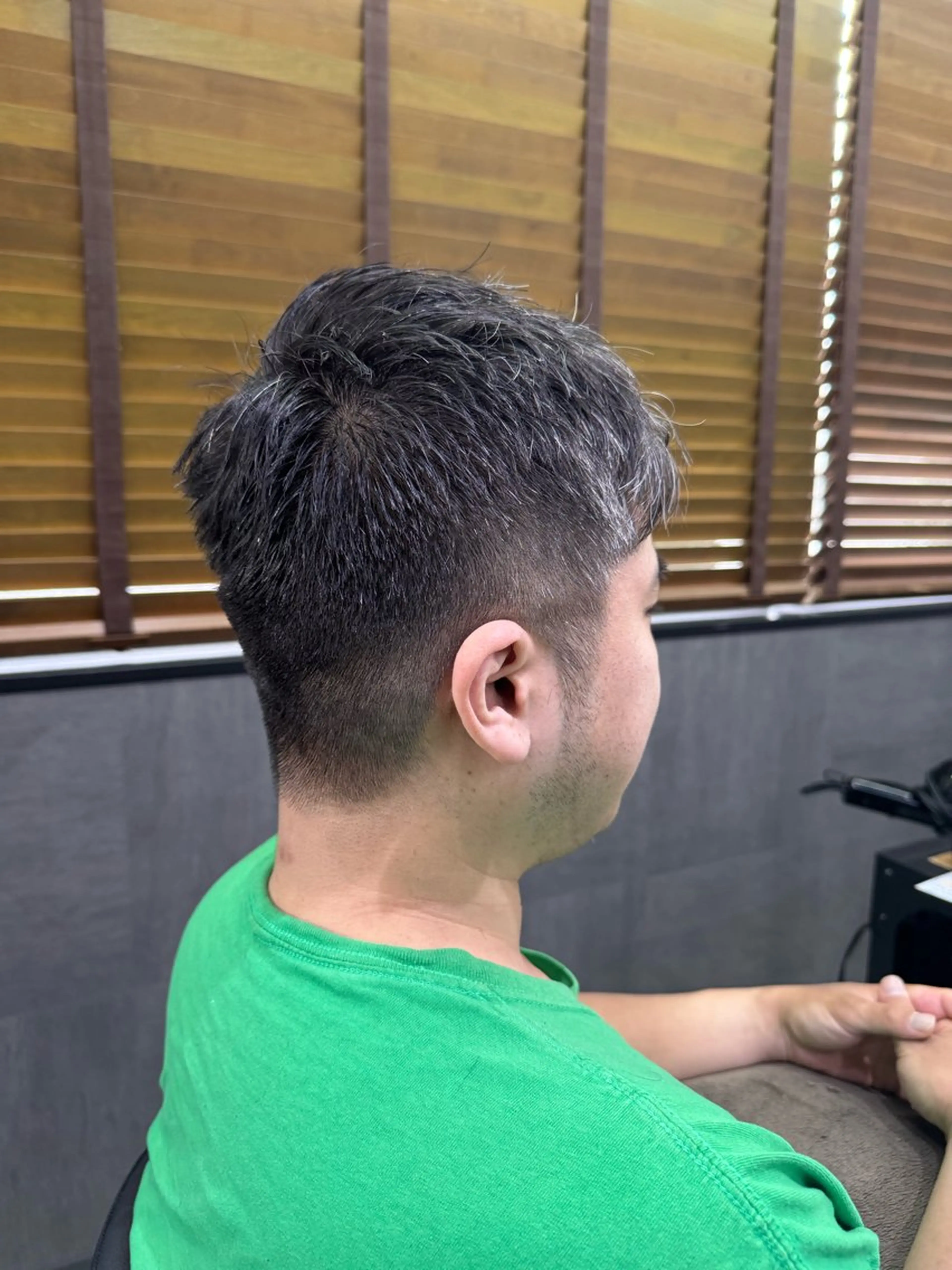 メンズ メンズ特化 ティアラのヘアスタイル