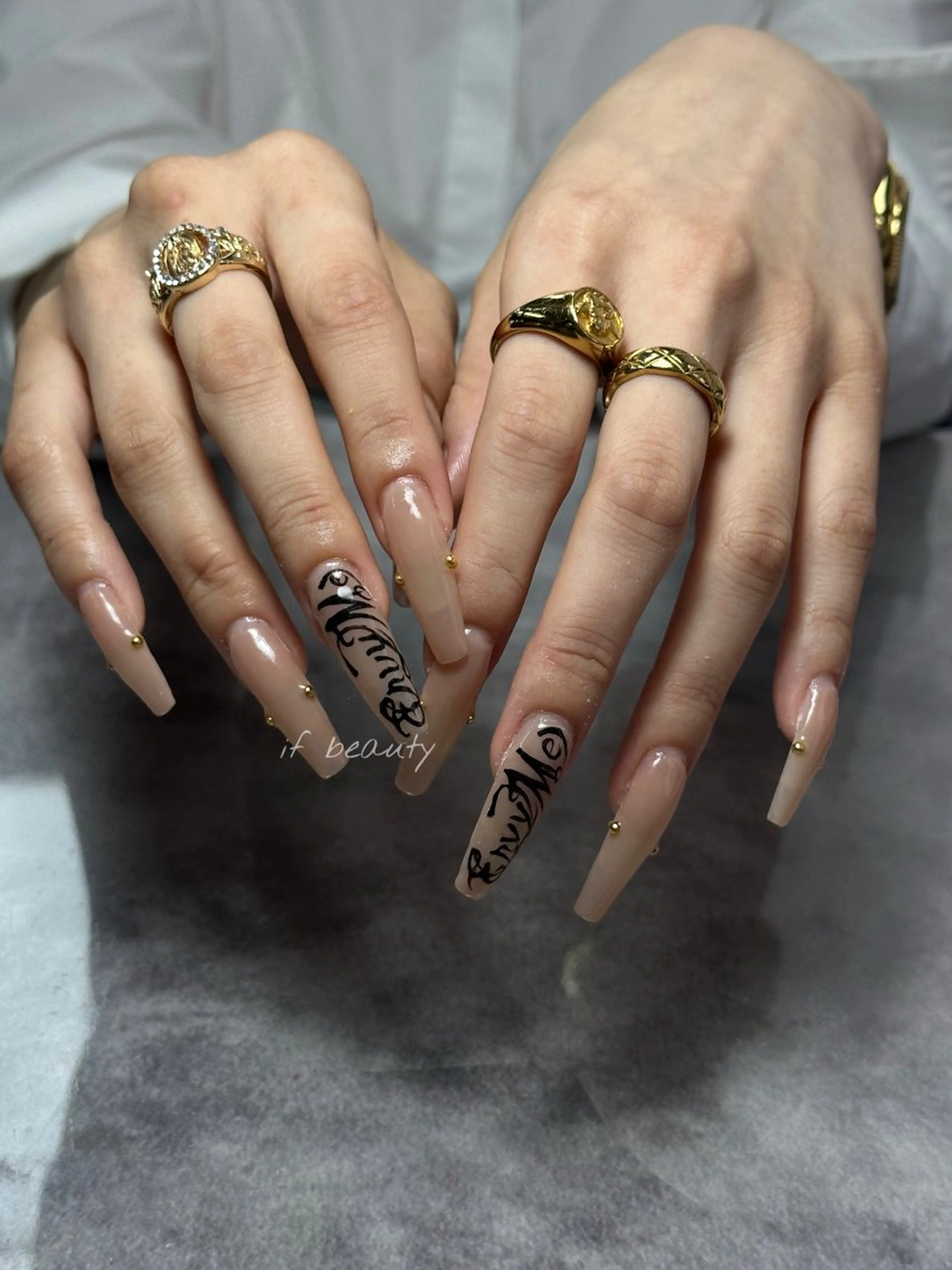 ネイル アートネイル ジェルネイル グラデーション パラジェル ワンホンネイル ハンドネイル if Hair＆Nail Salon所属・IKA /海外ネイル /個性派/ワンホンのネイルデザイン