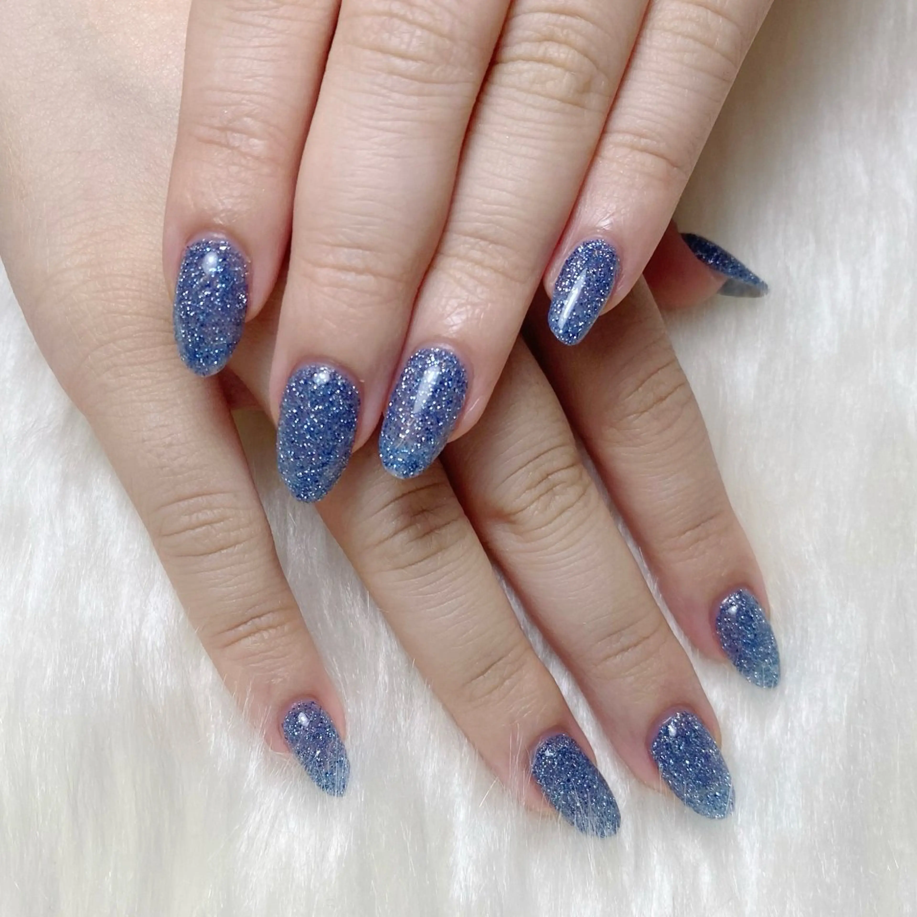 ネイル ブルー 長さ出し フラッシュネイル フットネイル フレンチネイル ハンドネイル fein. miku🎀🍼のネイルデザイン