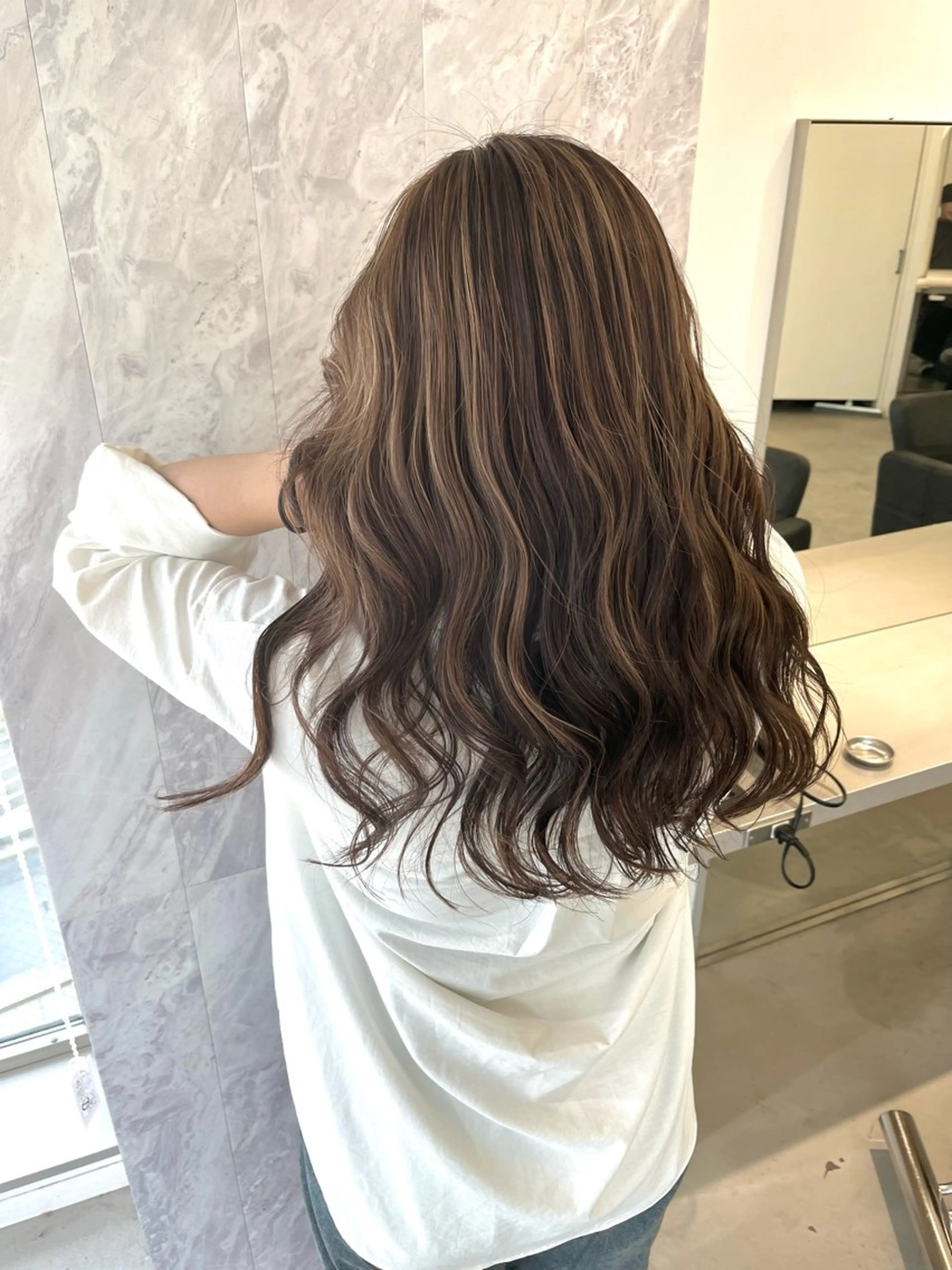 セミロング カラー ハイライトカラー ハイライト ヘアカラー トリートメント 💎夏葵 ハイライト /デザイン特化のヘアスタイル