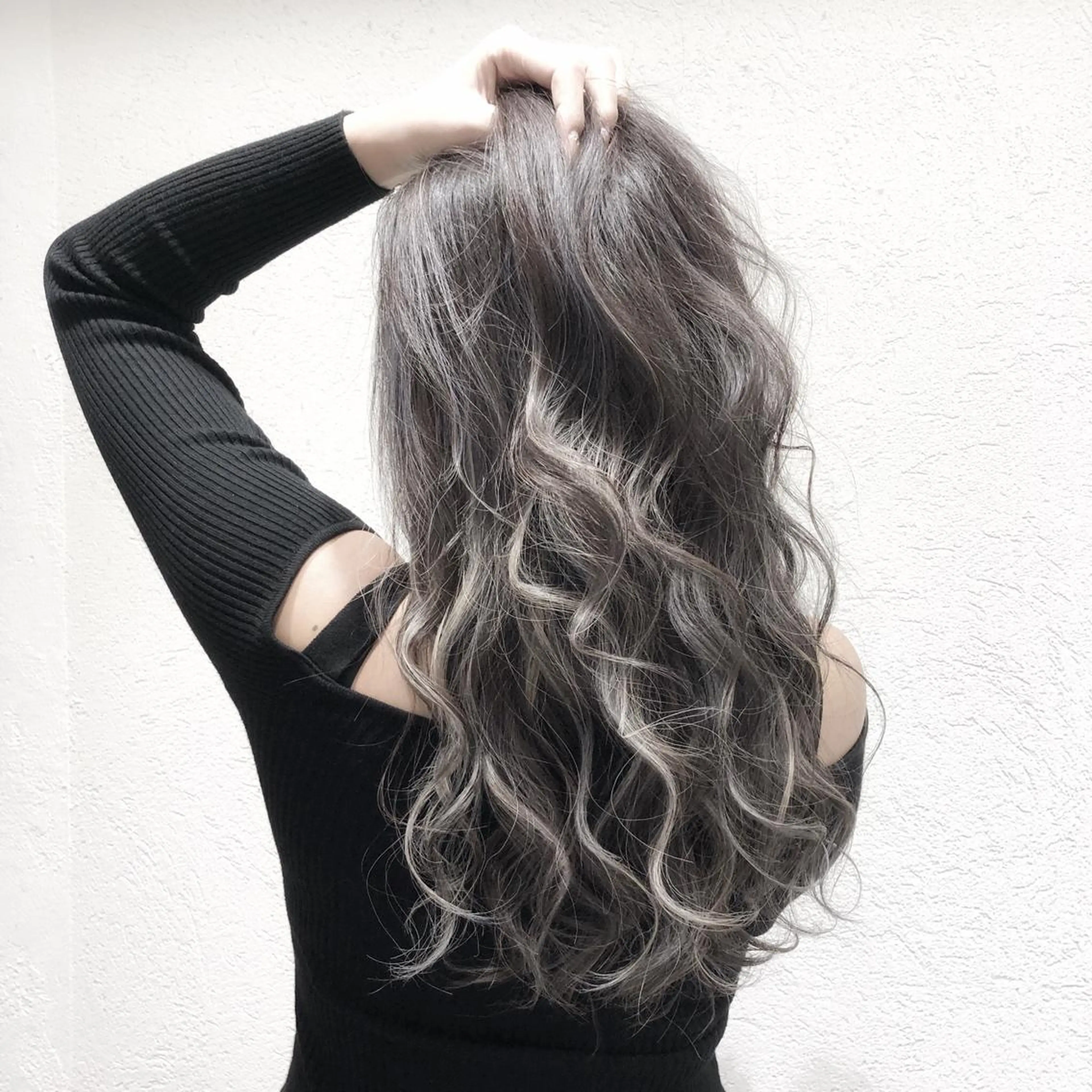 ロング カラー パーマ ヘアアレンジ メンズ キッズ ネイル マツエク・マツパ メンズハイライト ハイライトカラー ハイライト ホワイト biscohair 髪にドラマを。のヘアスタイル