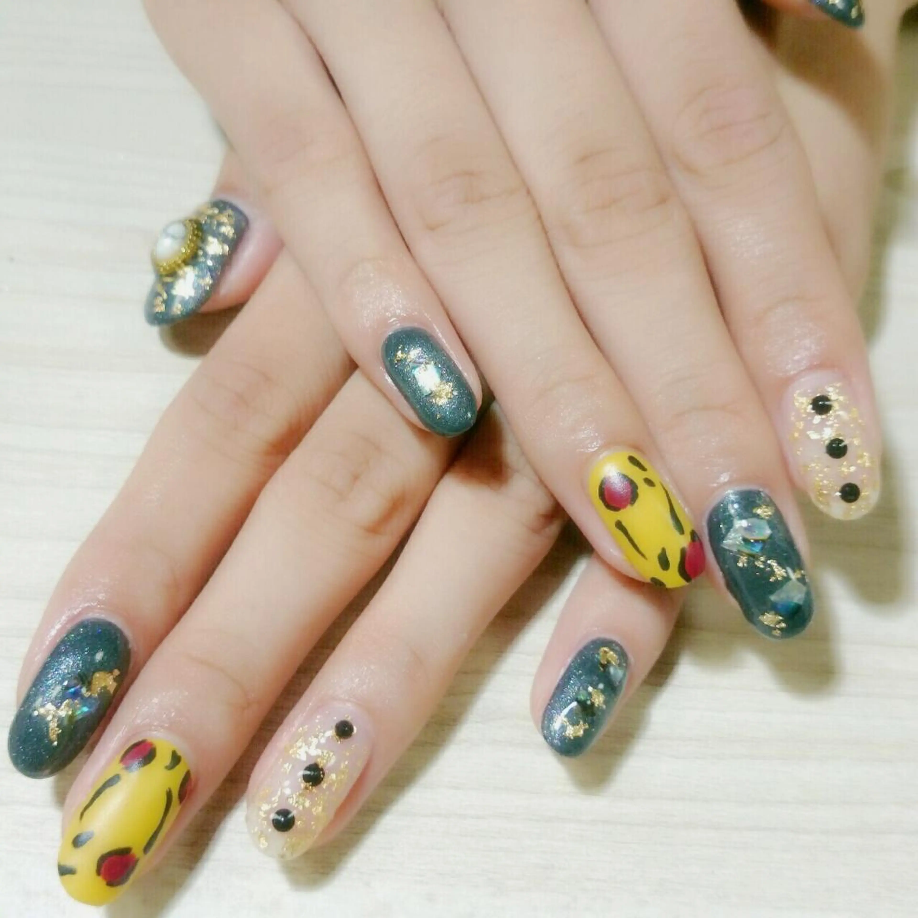 ネイル 安藤 Charlotteのネイルデザイン