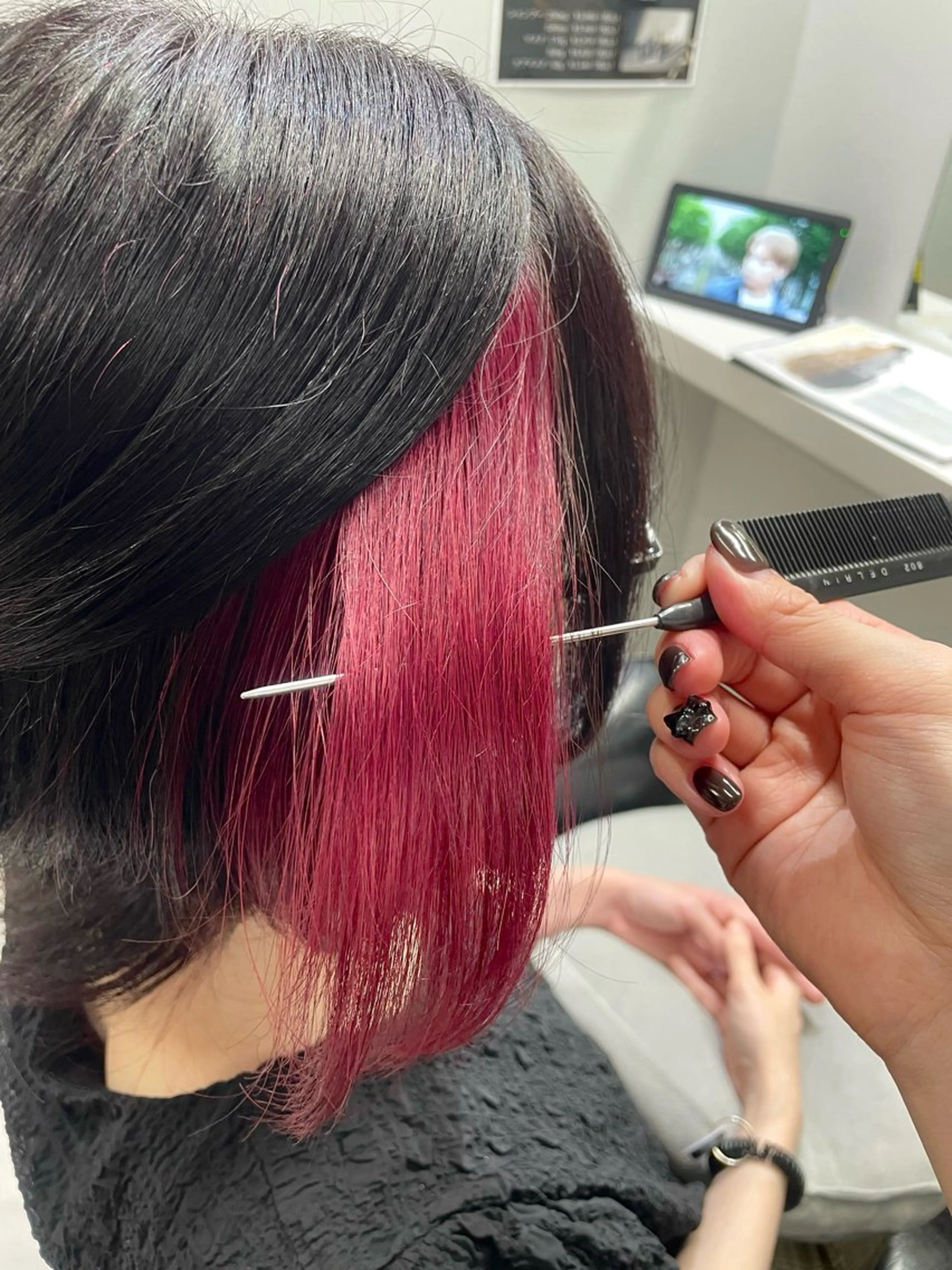 ショート ヘアカラー tokute 中野真咲🐺のヘアスタイル