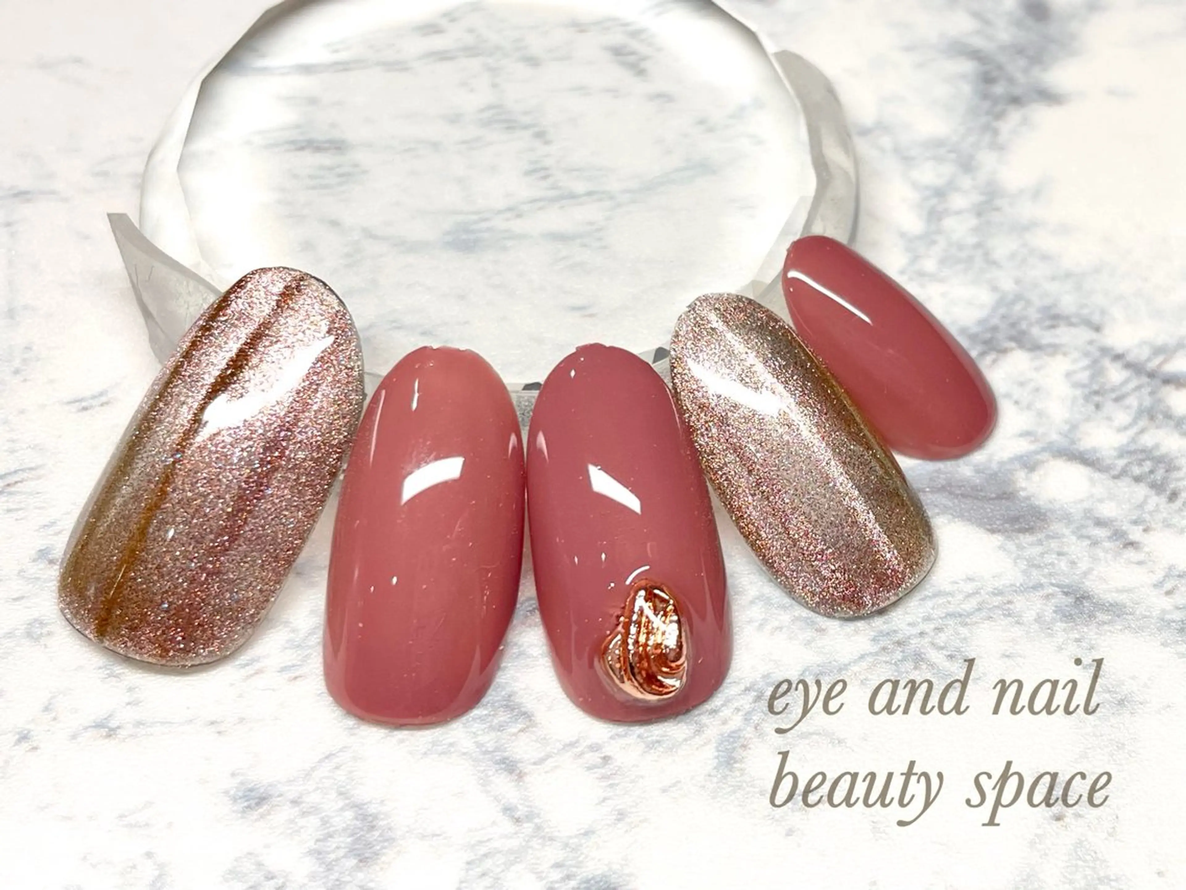 ネイル Nail❁Eye SERIのネイルデザイン