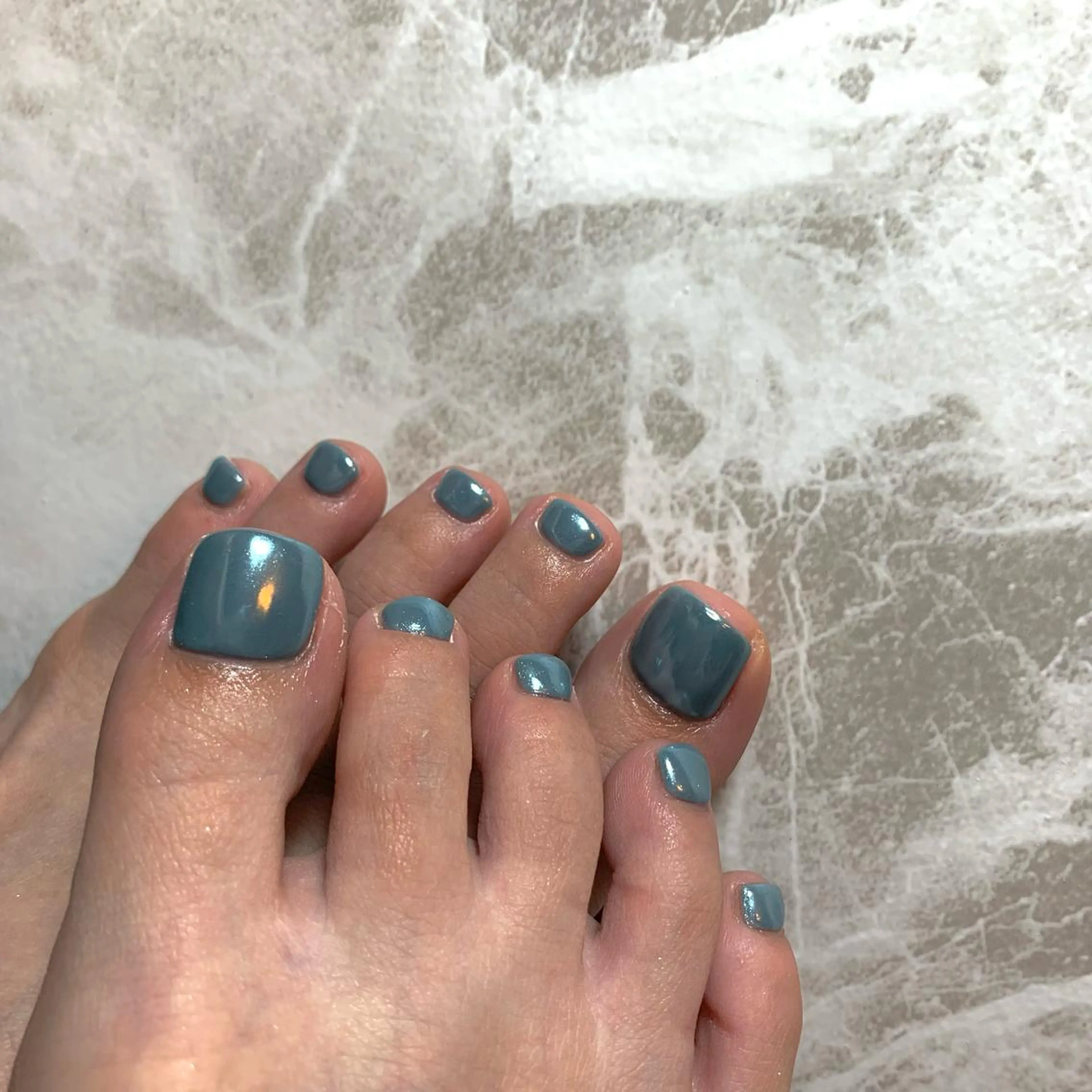 ネイル repos~ルポ~所属・里見 麗のネイルデザイン