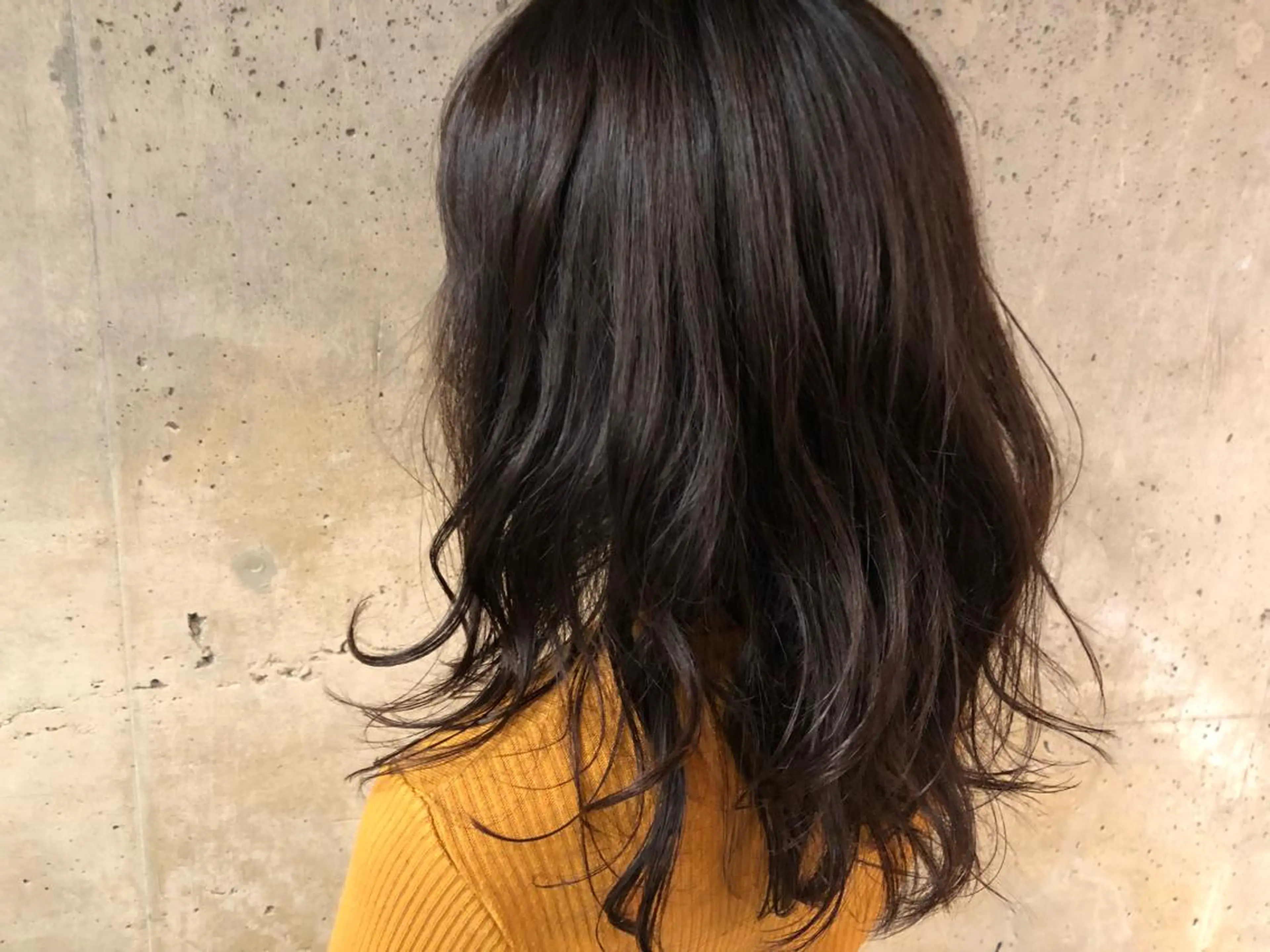 ロング カット パーマ/レイヤー 岩山丈一郎のヘアスタイル