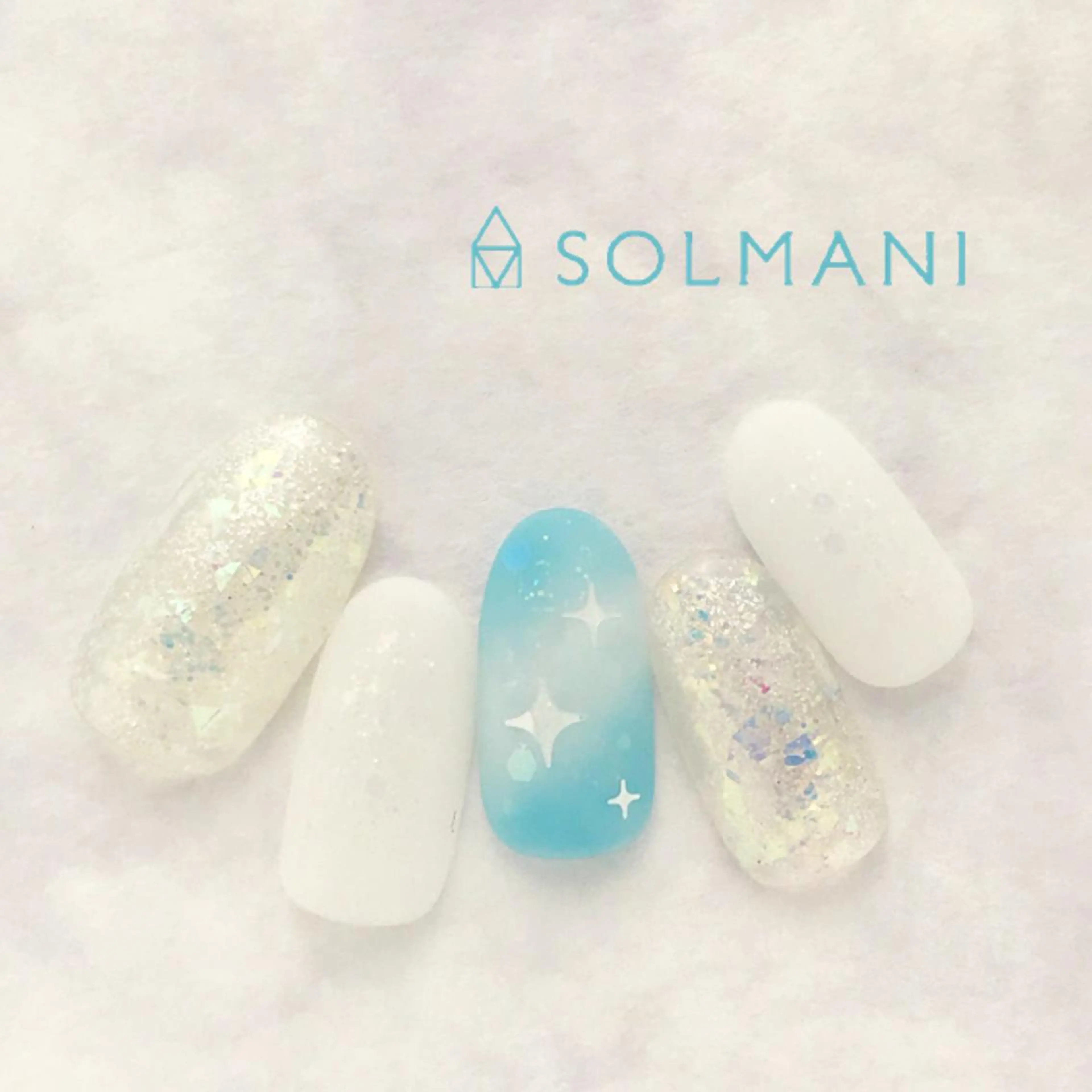 ネイル SOLMANI 予約担当のネイルデザイン