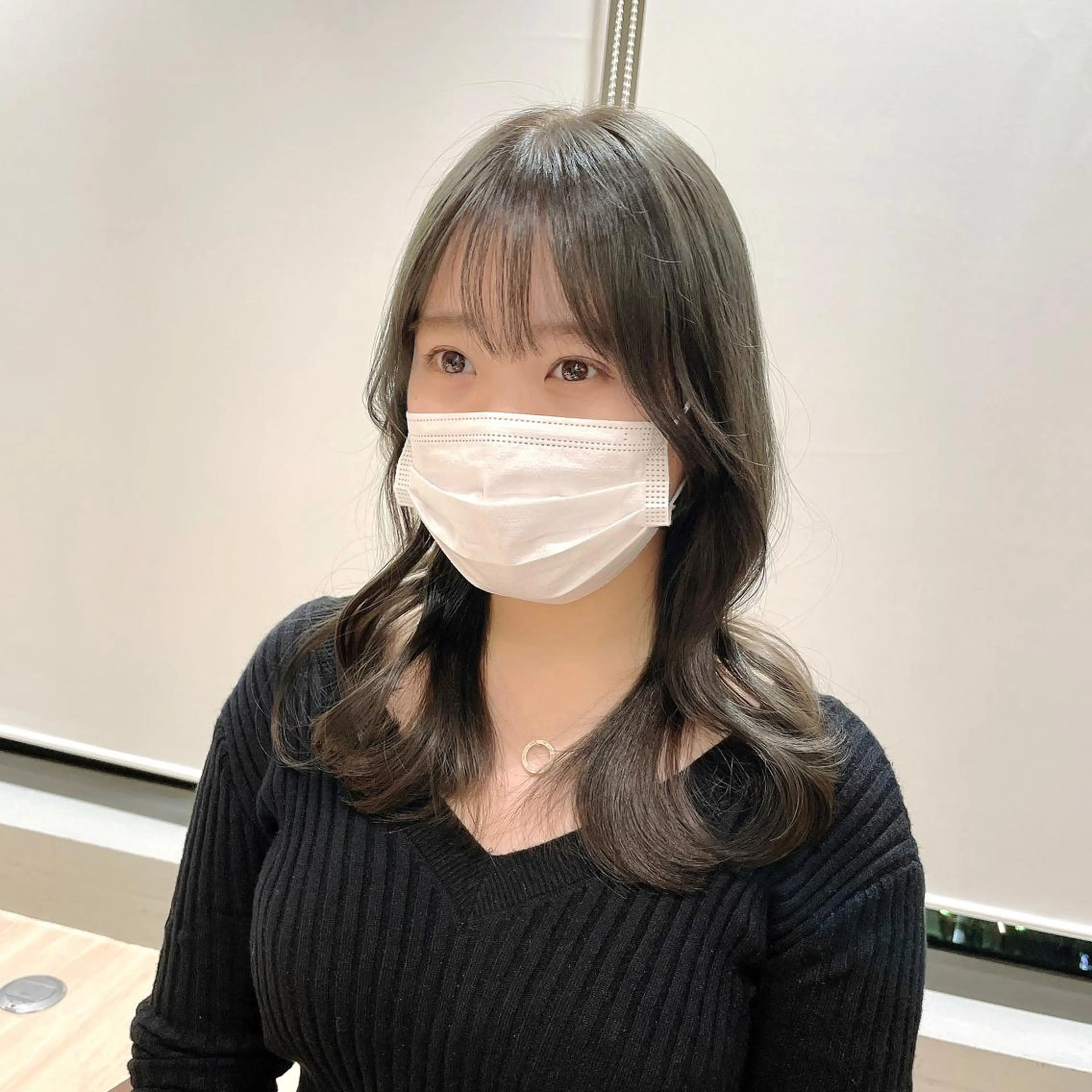 ミディアム カラー 本格韓国ヘア🇰🇷 【uni】キューさんのヘアスタイル