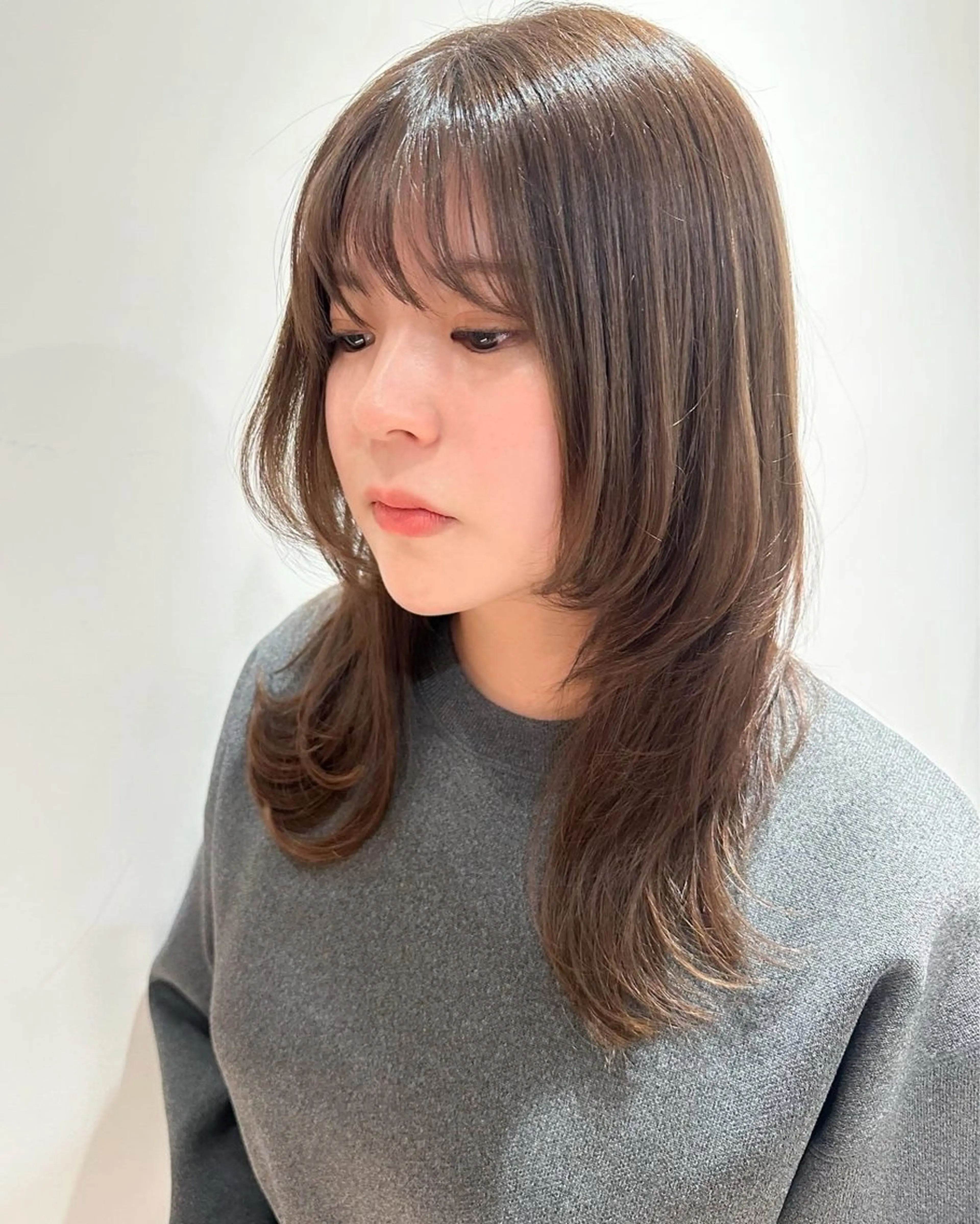 セミロング カラー パーマ ヘアアレンジ 透明感カラー レイヤーカット ウルフカット ウルフレイヤー VIVIE【ヴィヴィ】所属・髪質改善/韓国風 レイヤー/田村祐樹のヘアスタイル