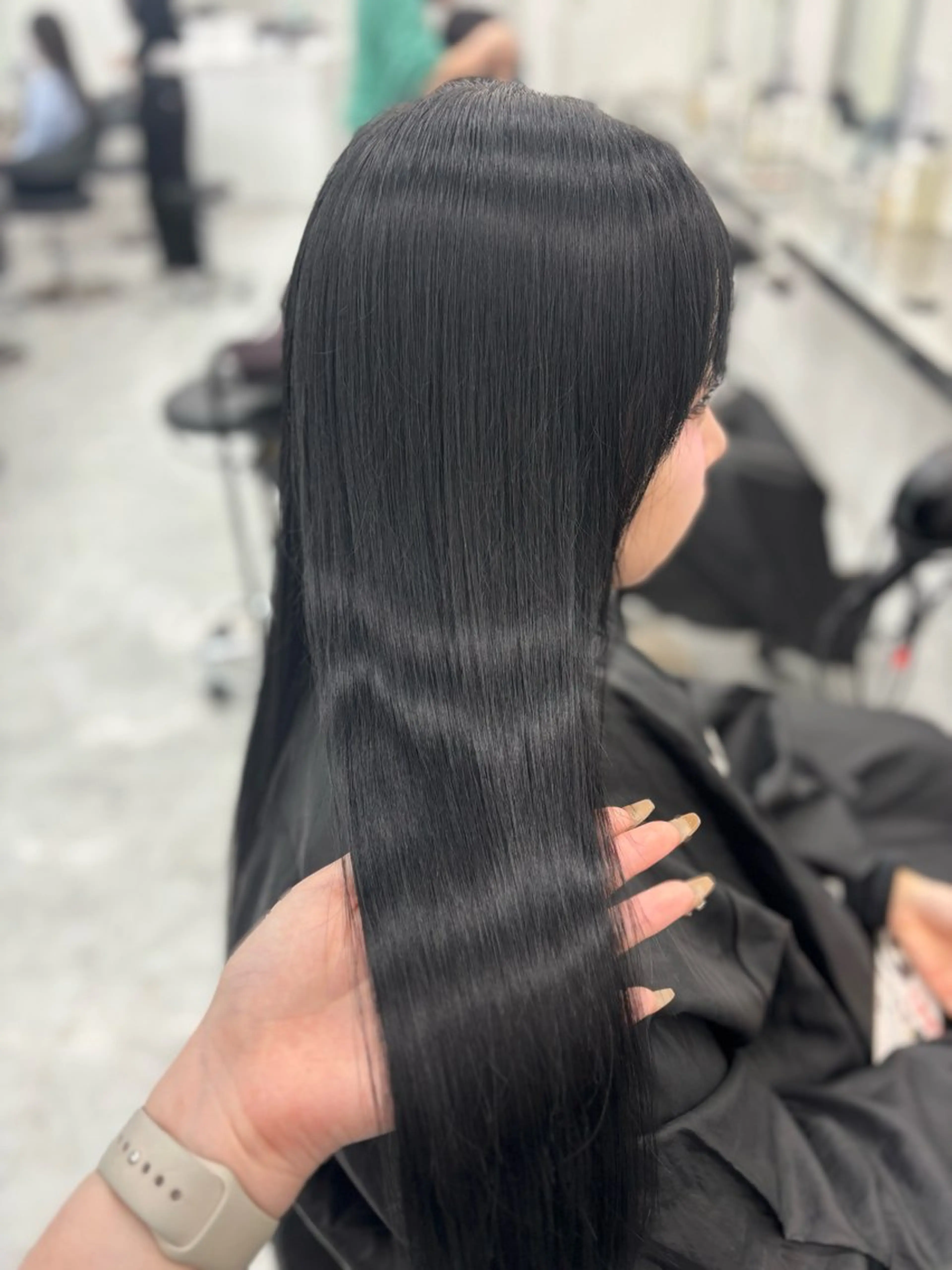 ロング カット ヘアカラー 縮毛矯正 トリートメント 韓国風暗髪ヘア🤍 🫧MIREIのヘアスタイル