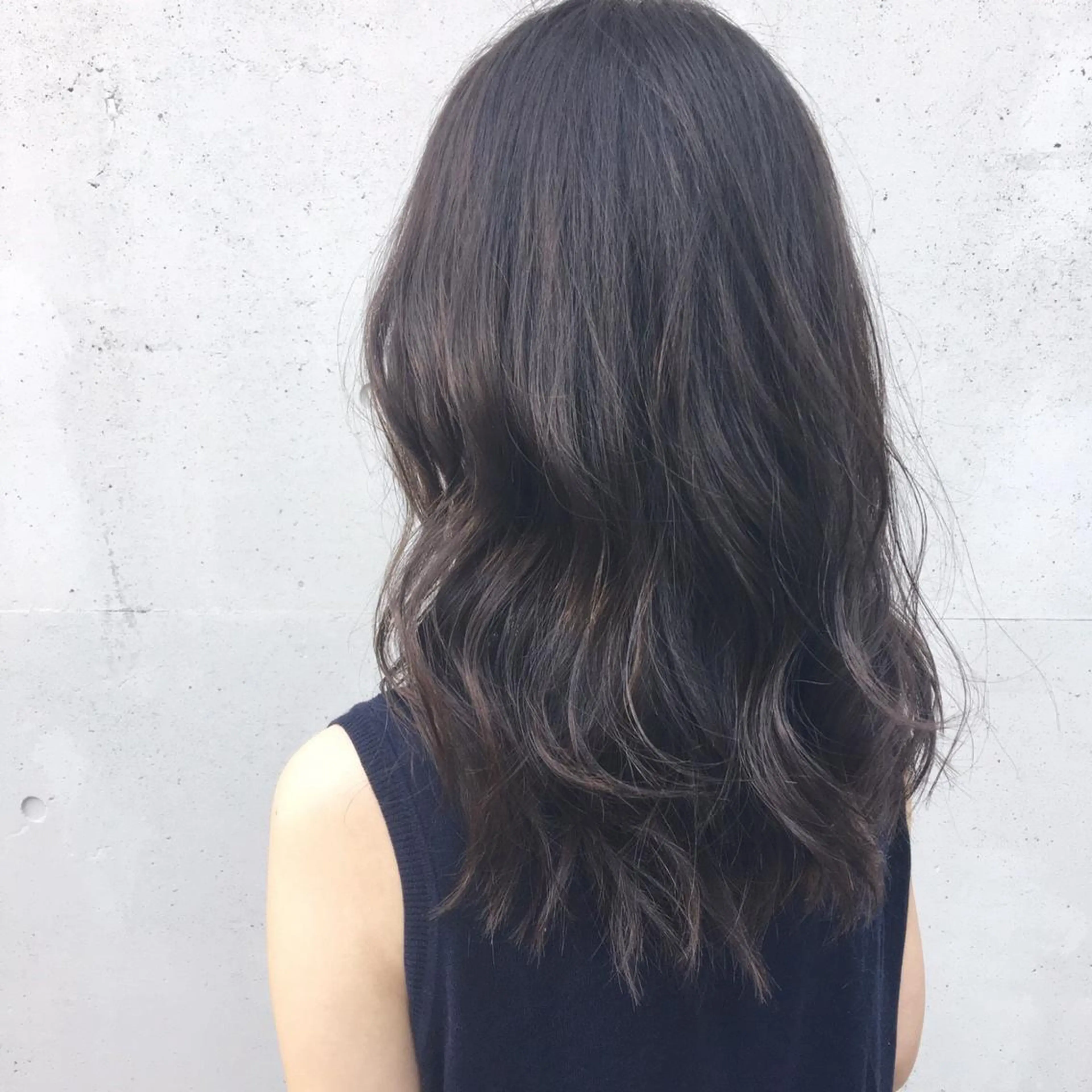 セミロング カラー 透明感カラー イルミナカラー Luela堅田所属・田中 裕士のヘアスタイル