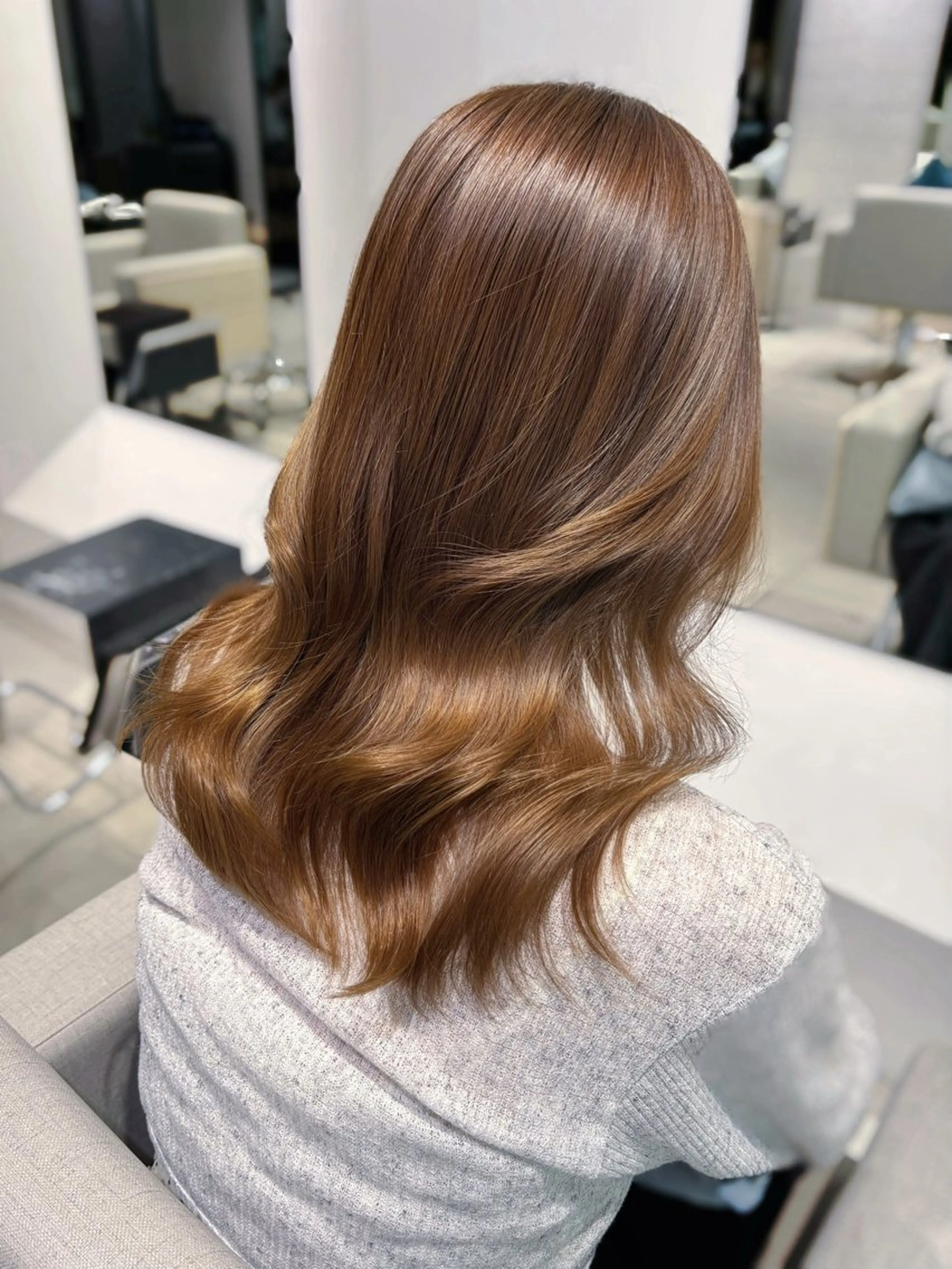 セミロング カラー ブリーチ ブラウンカラー ブリーチなしカラー 韓国風ヘア レイヤーカット ヘアカラー 銀座/韓国レイヤー/ 艶カラー🍓原田侑依のヘアスタイル