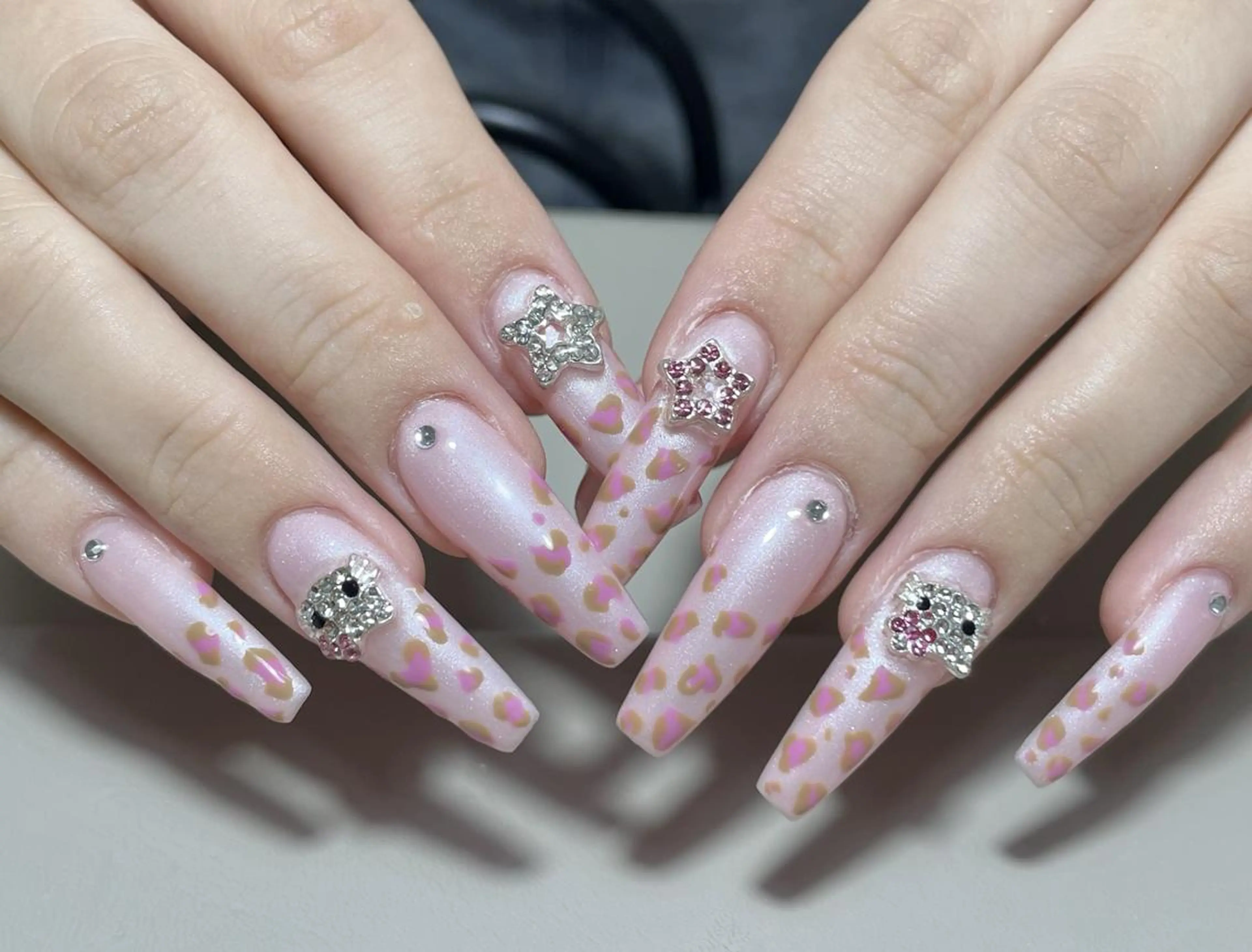 ネイル ハンドネイル ハンドケア 🍑 momo_nailのネイルデザイン