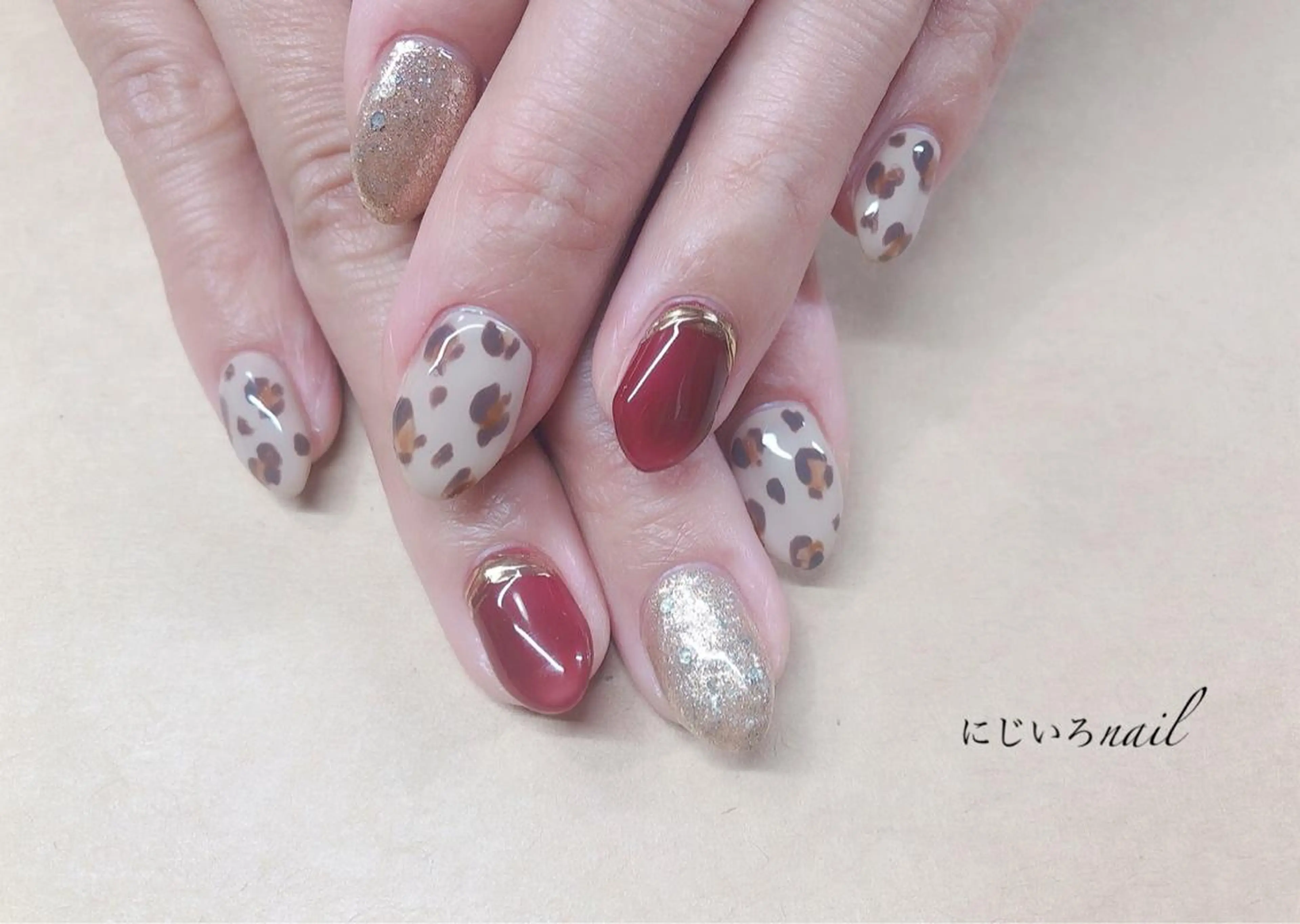ネイル にじいろ nailのネイルデザイン