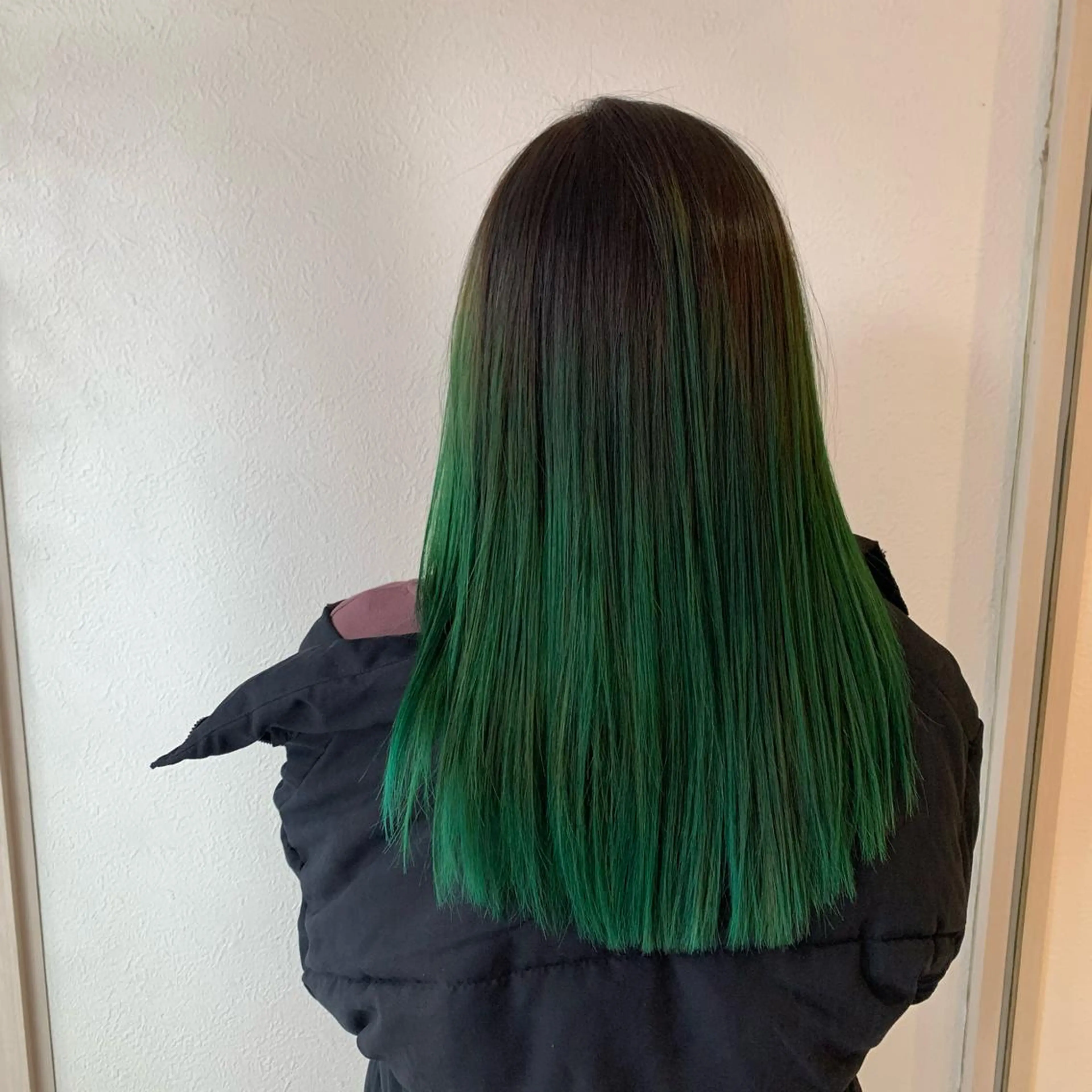 ロング レイヤー・ウルフ🐺 小顔レイヤー松山直史のヘアスタイル