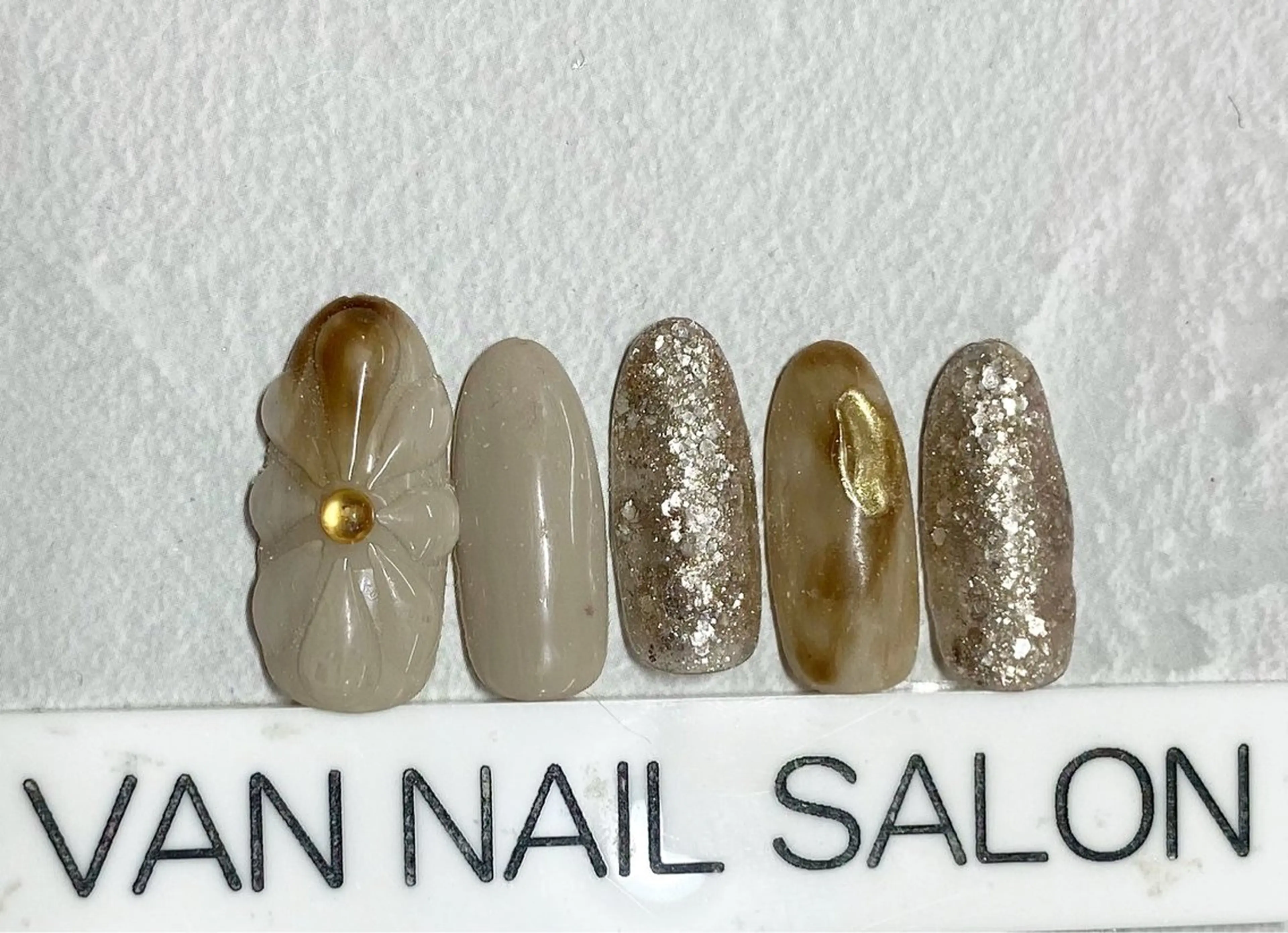 ネイル ハンドネイル Van Nail Salonのネイルデザイン