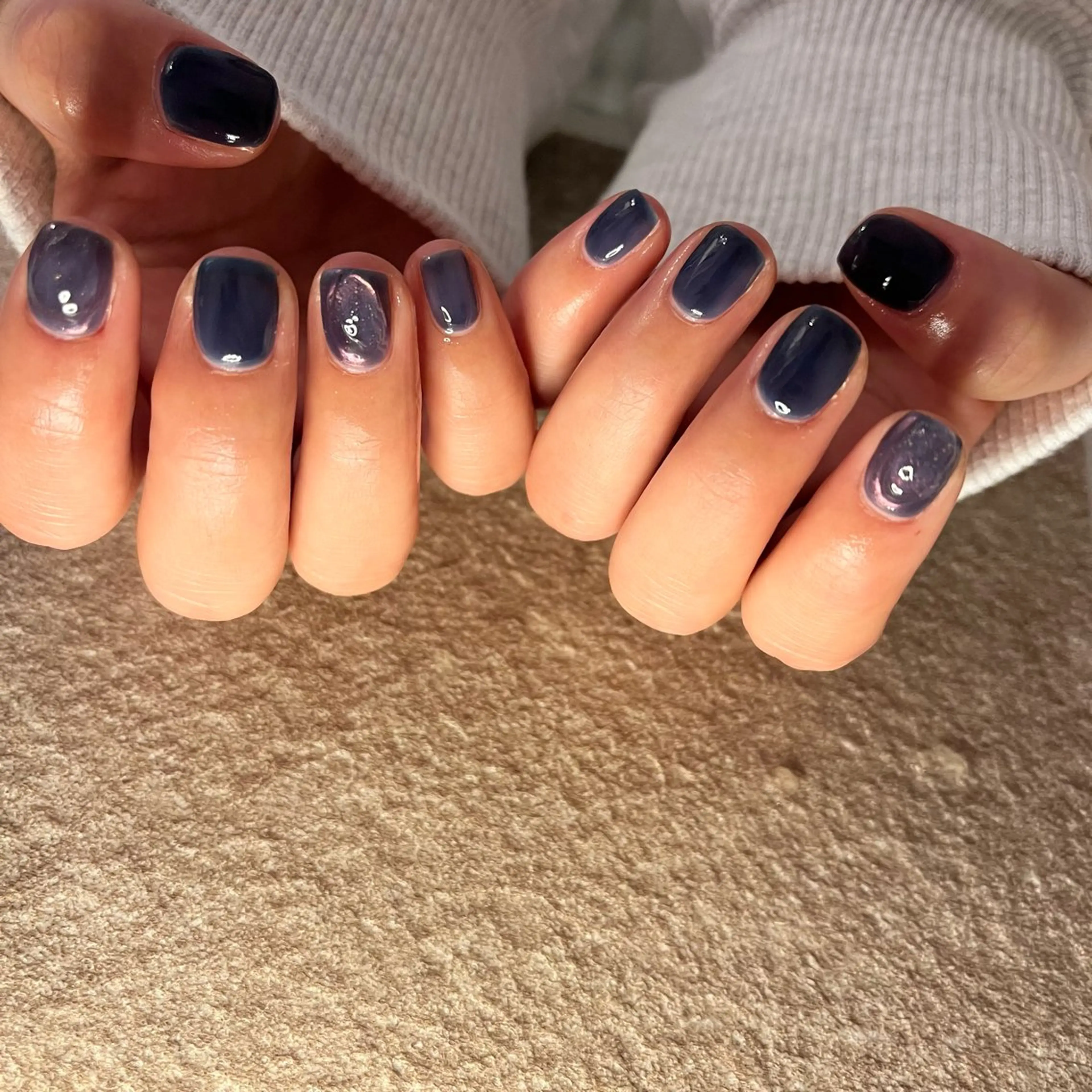 ネイル アートネイル ジェルネイル マグネットネイル ワンカラーネイル パラジェル ハンドネイル nail slow.のネイルデザイン