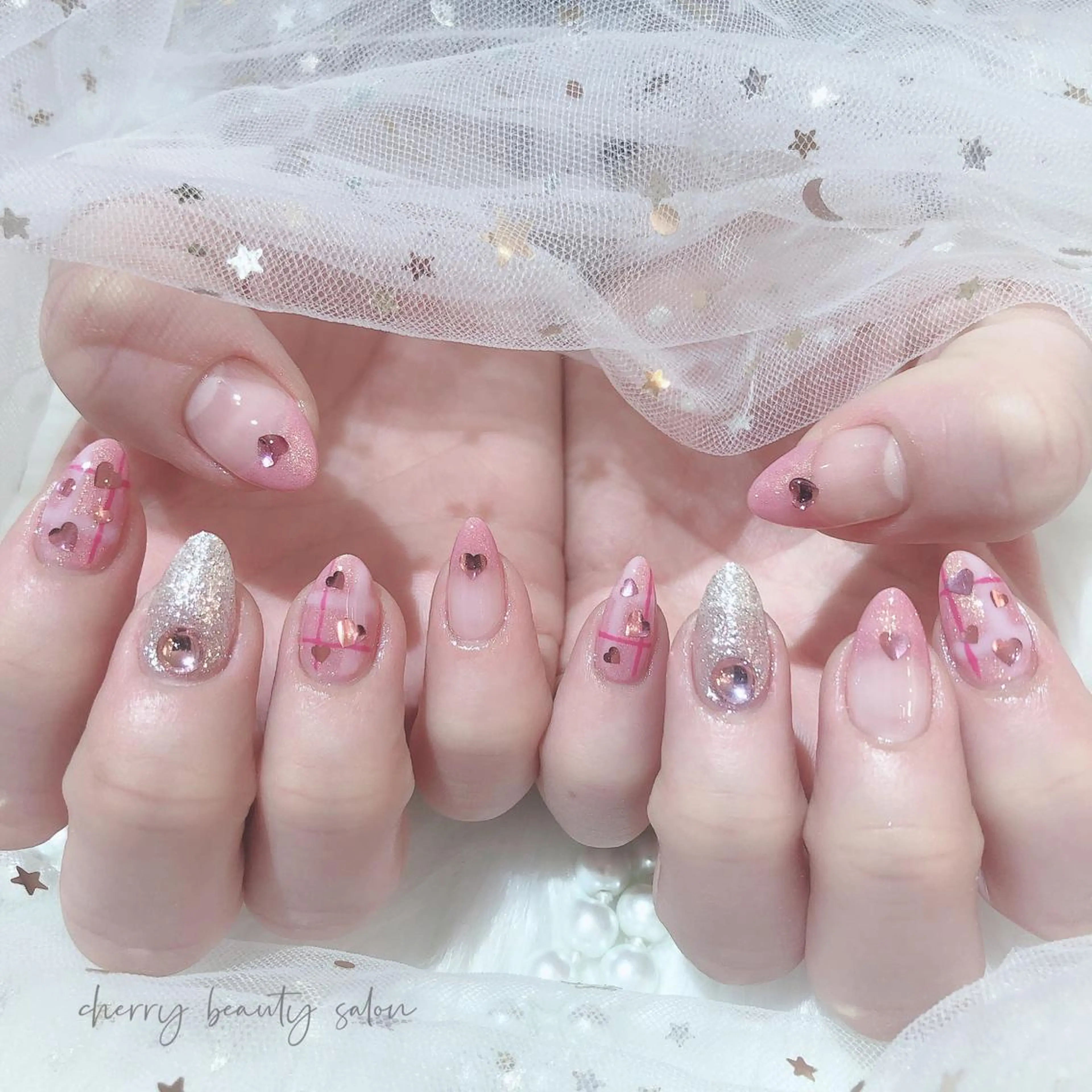 ネイル SAKURA 🍒のネイルデザイン