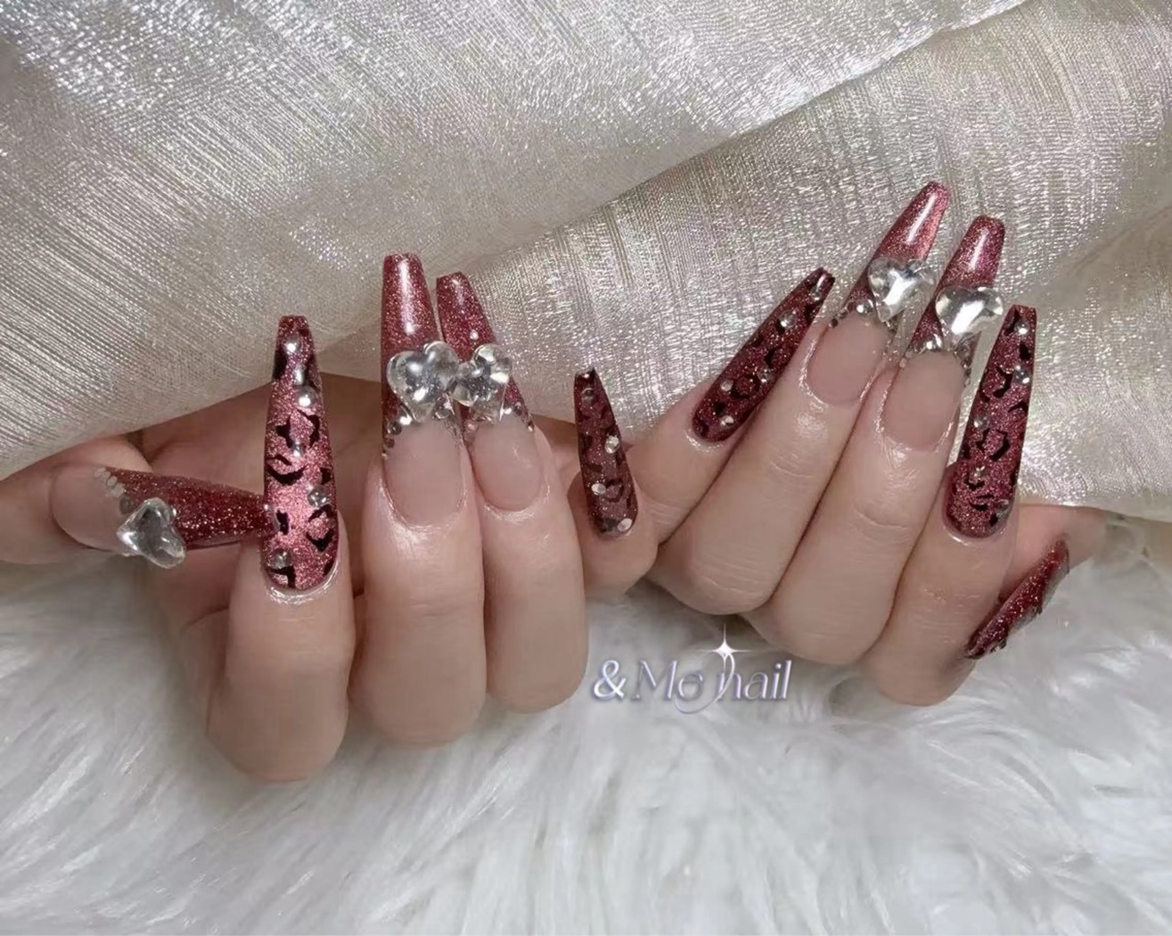 ネイル ハンドネイル &ME タカのネイルデザイン