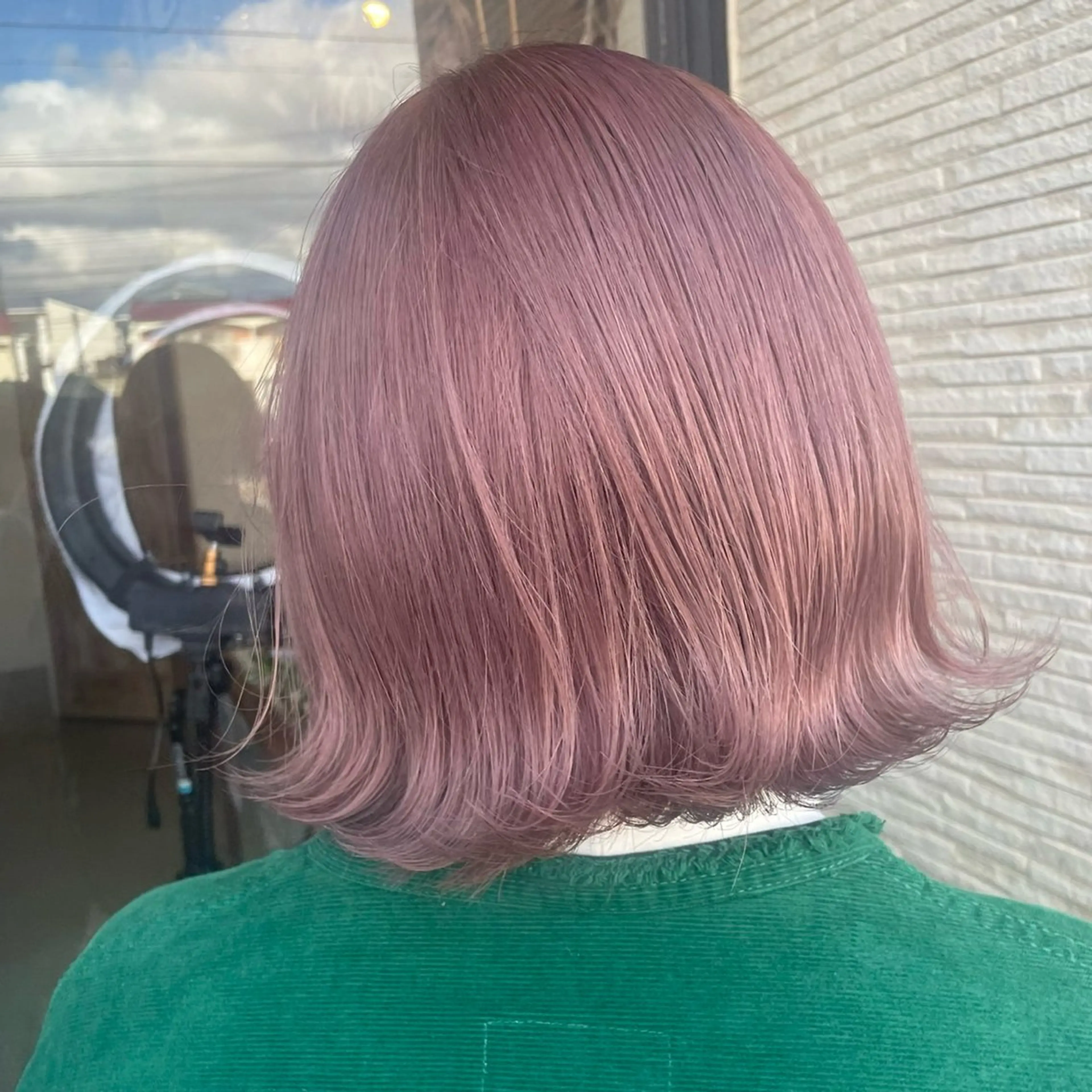 カラー ブリーチ ピンクカラー 小久保 里紗のヘアスタイル