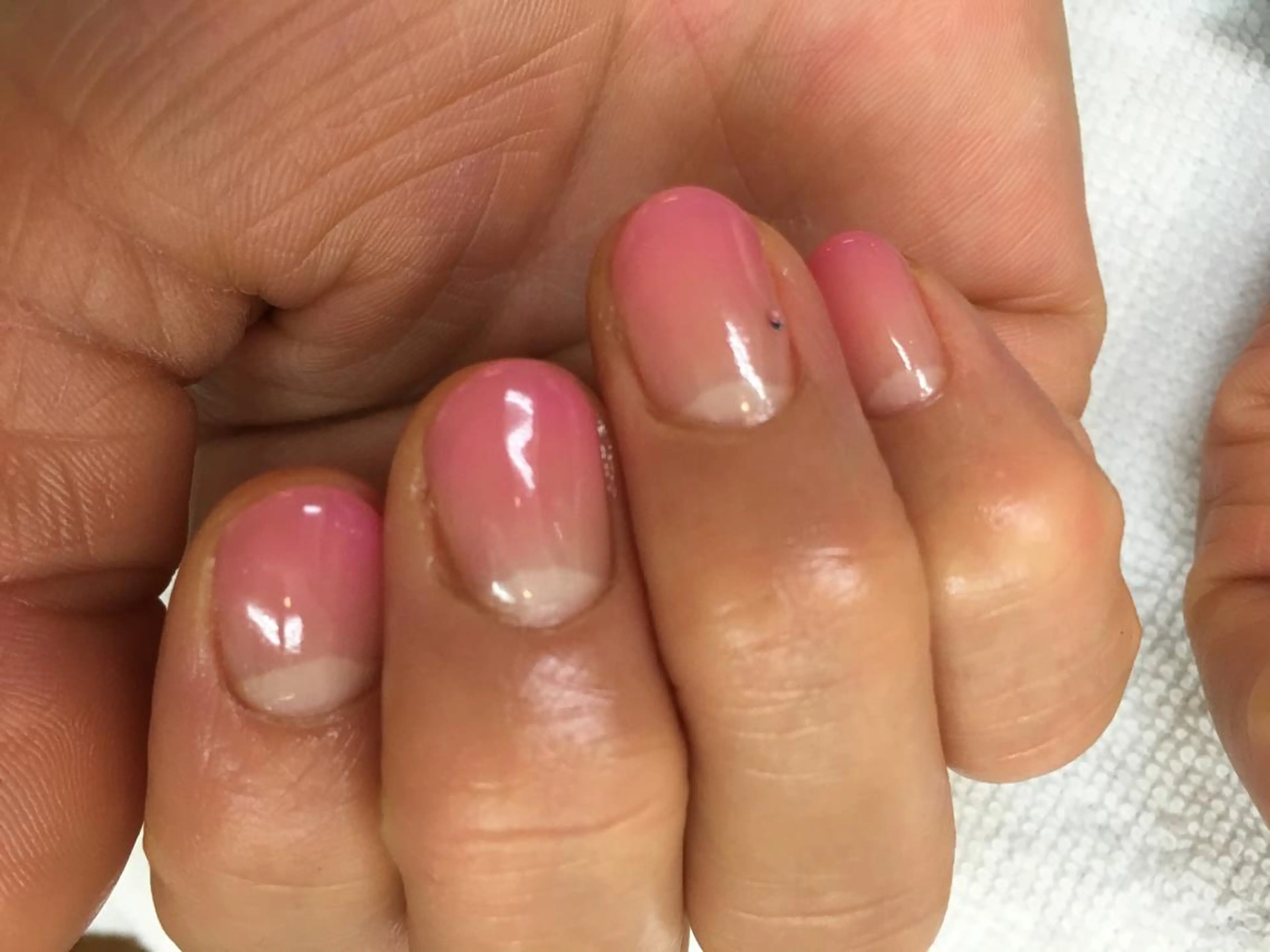 ネイル ピンク シンプルネイル 似合わせカラー✨人気 荻窪🌈川端風子のヘアスタイル