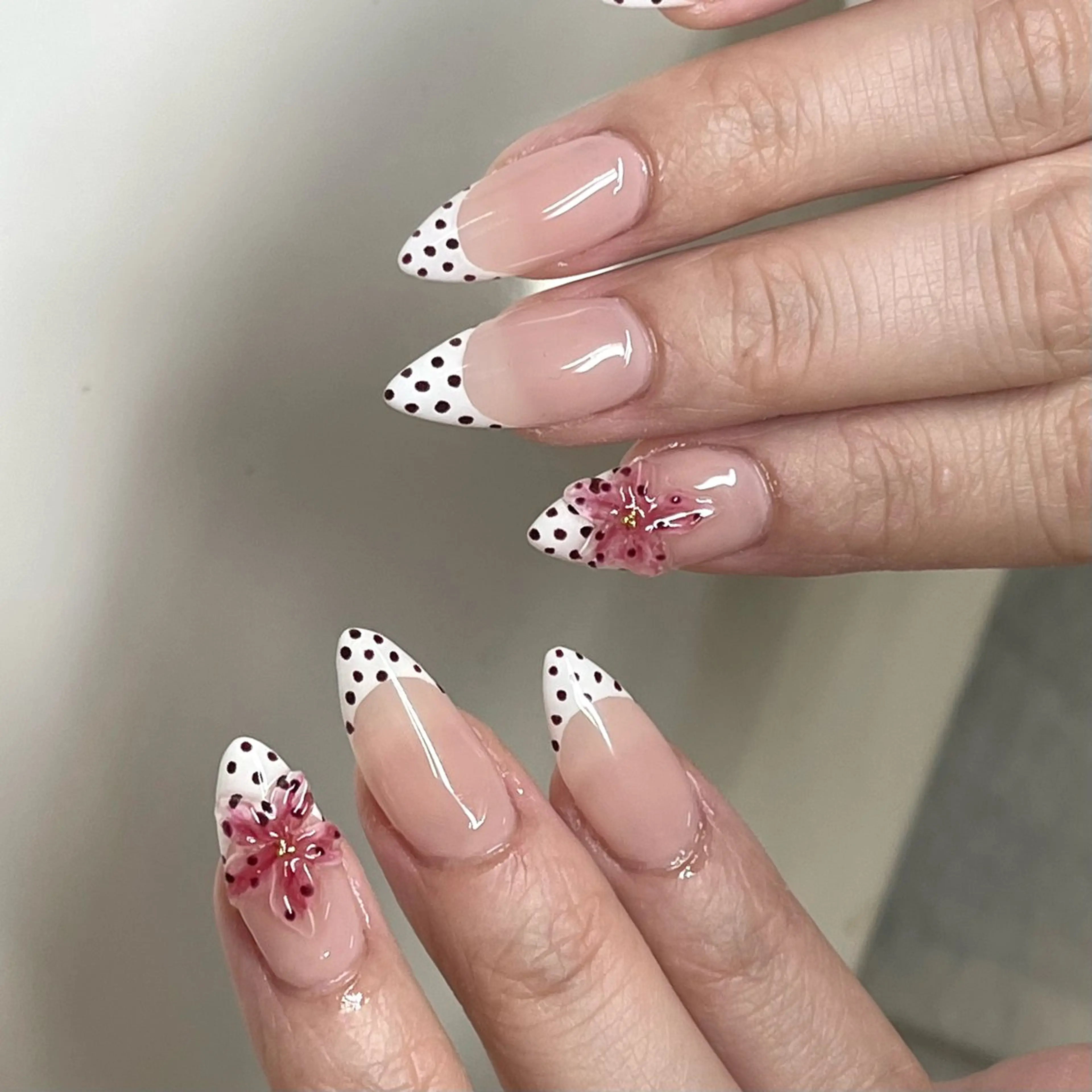 ネイル ハンドネイル Bitty / natsumiのネイルデザイン