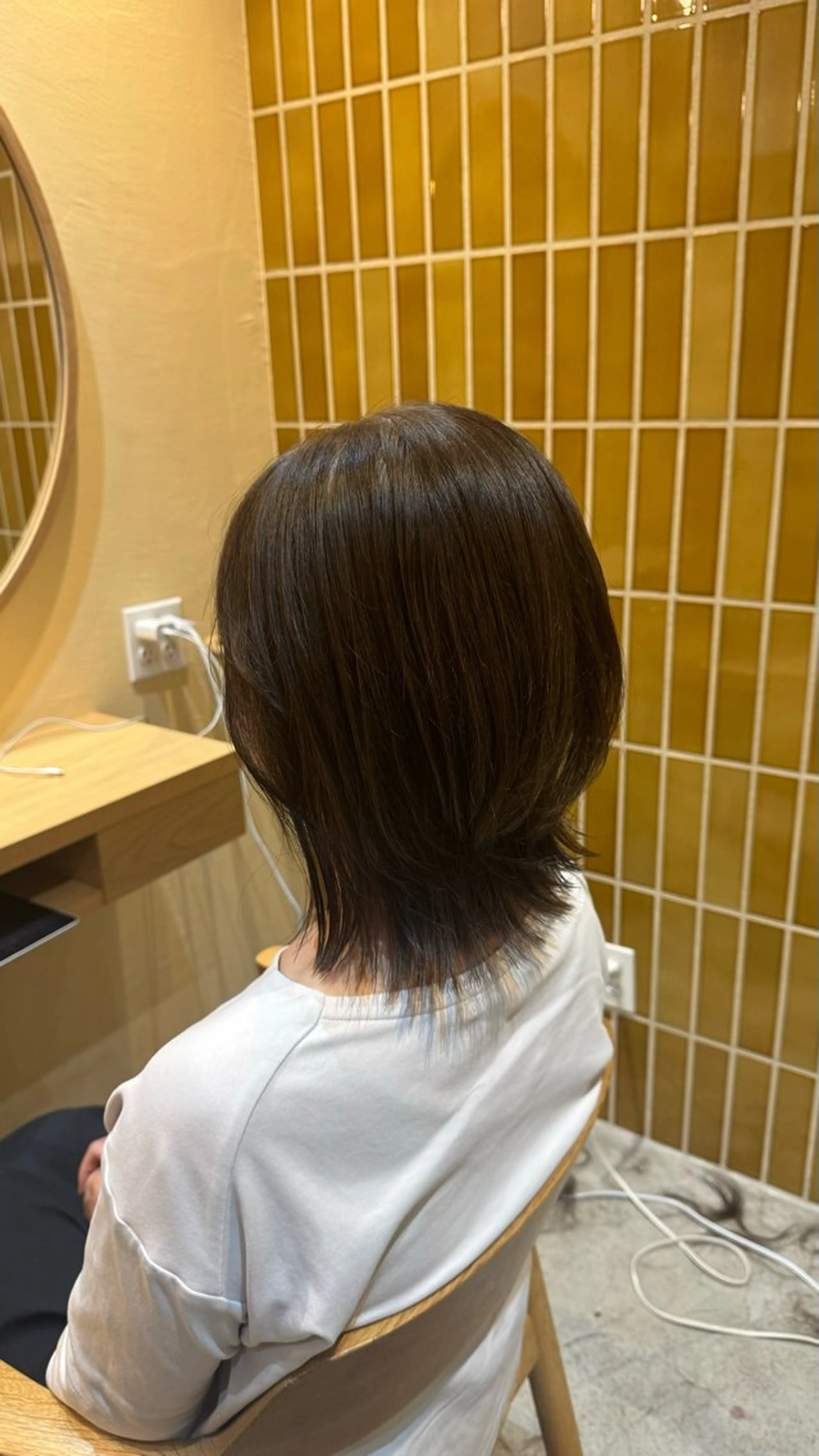 ミディアム くびれヘア 透明感カラー/ MIOのヘアスタイル