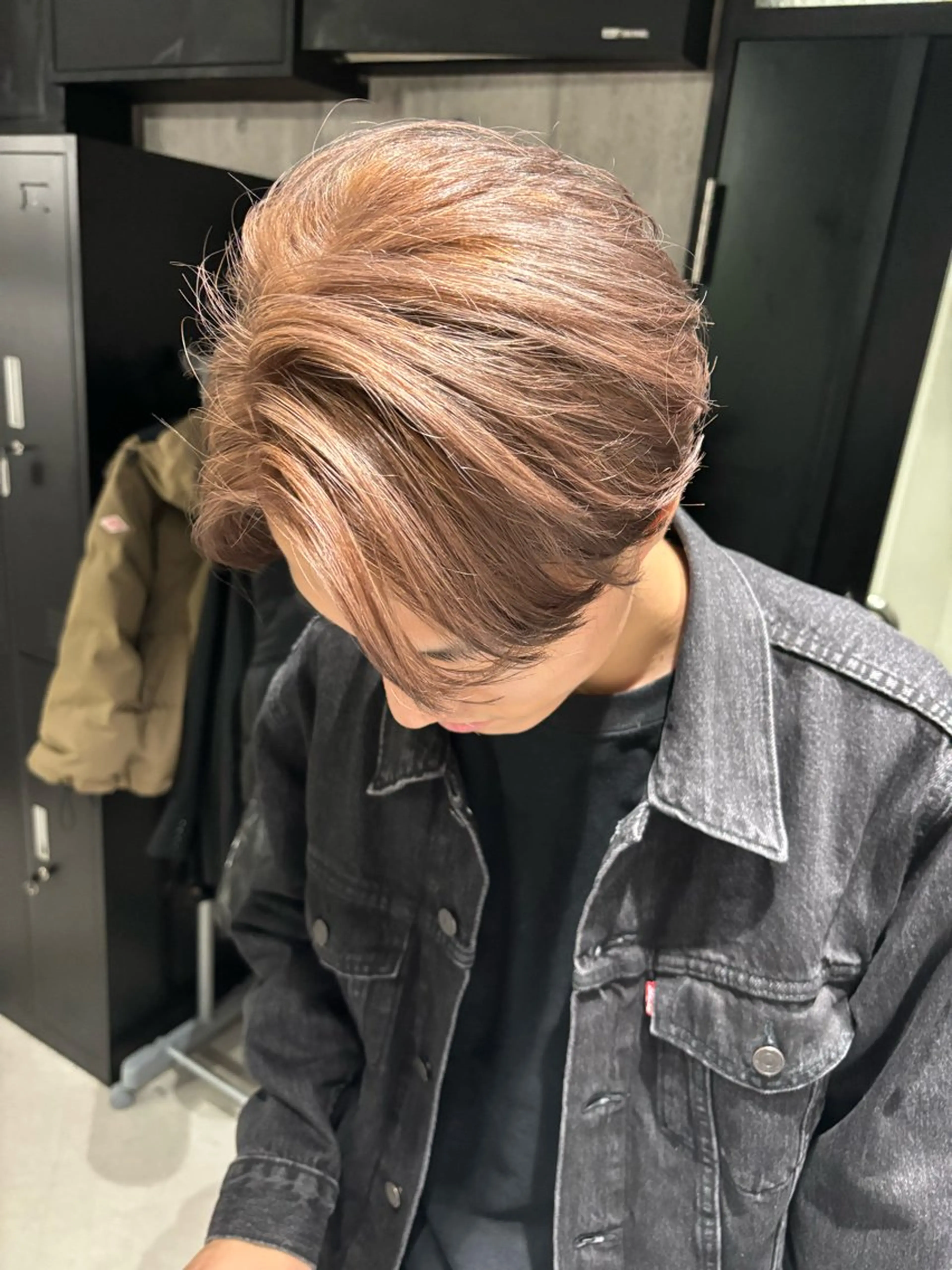 カラー メンズ ベージュカラー ミルクティーベージュ _white【京橋店】所属・_WHITE / KENTOのヘアスタイル