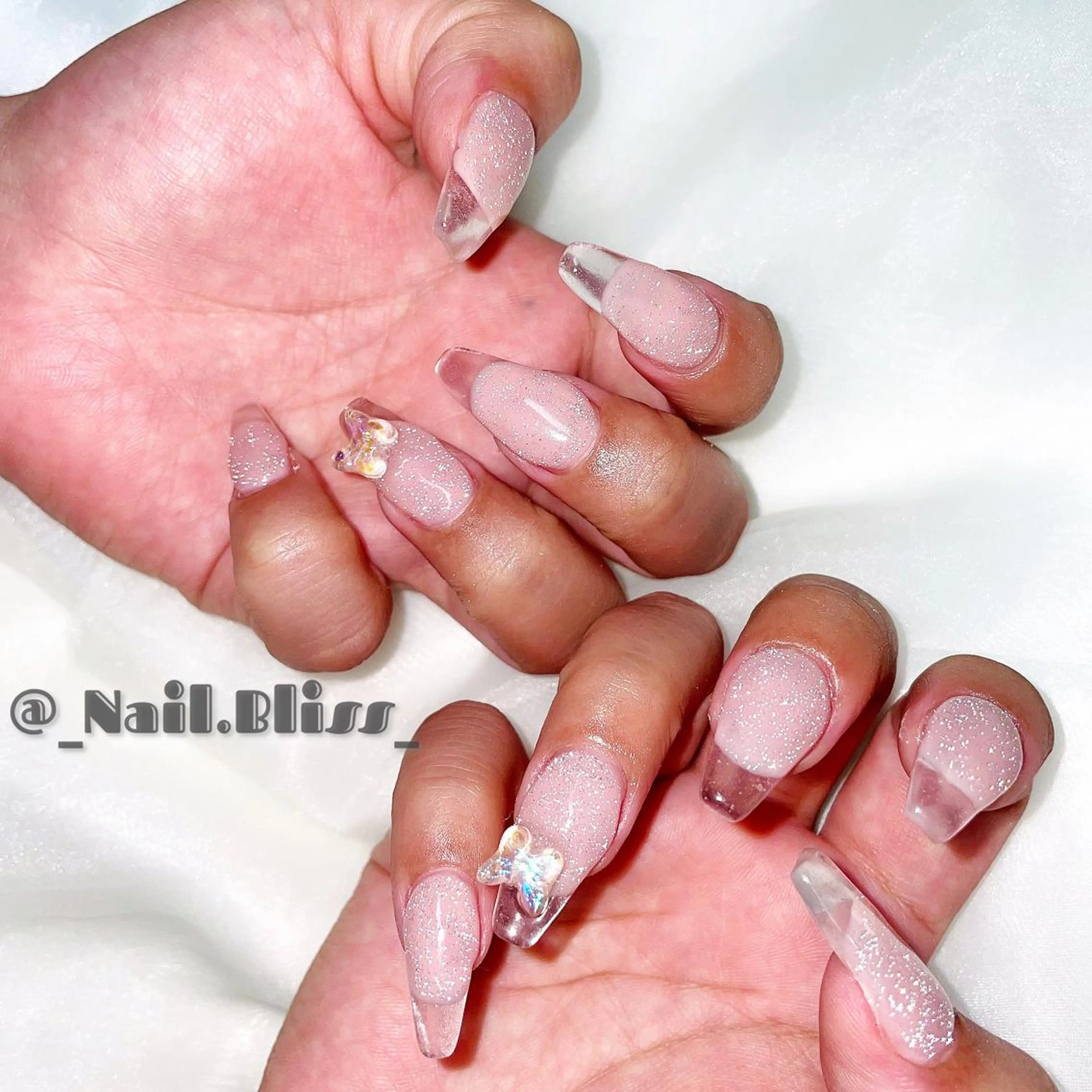 ネイル クリアネイル フラッシュネイル フレンチネイル ハンドネイル NAIL BLISSのネイルデザイン