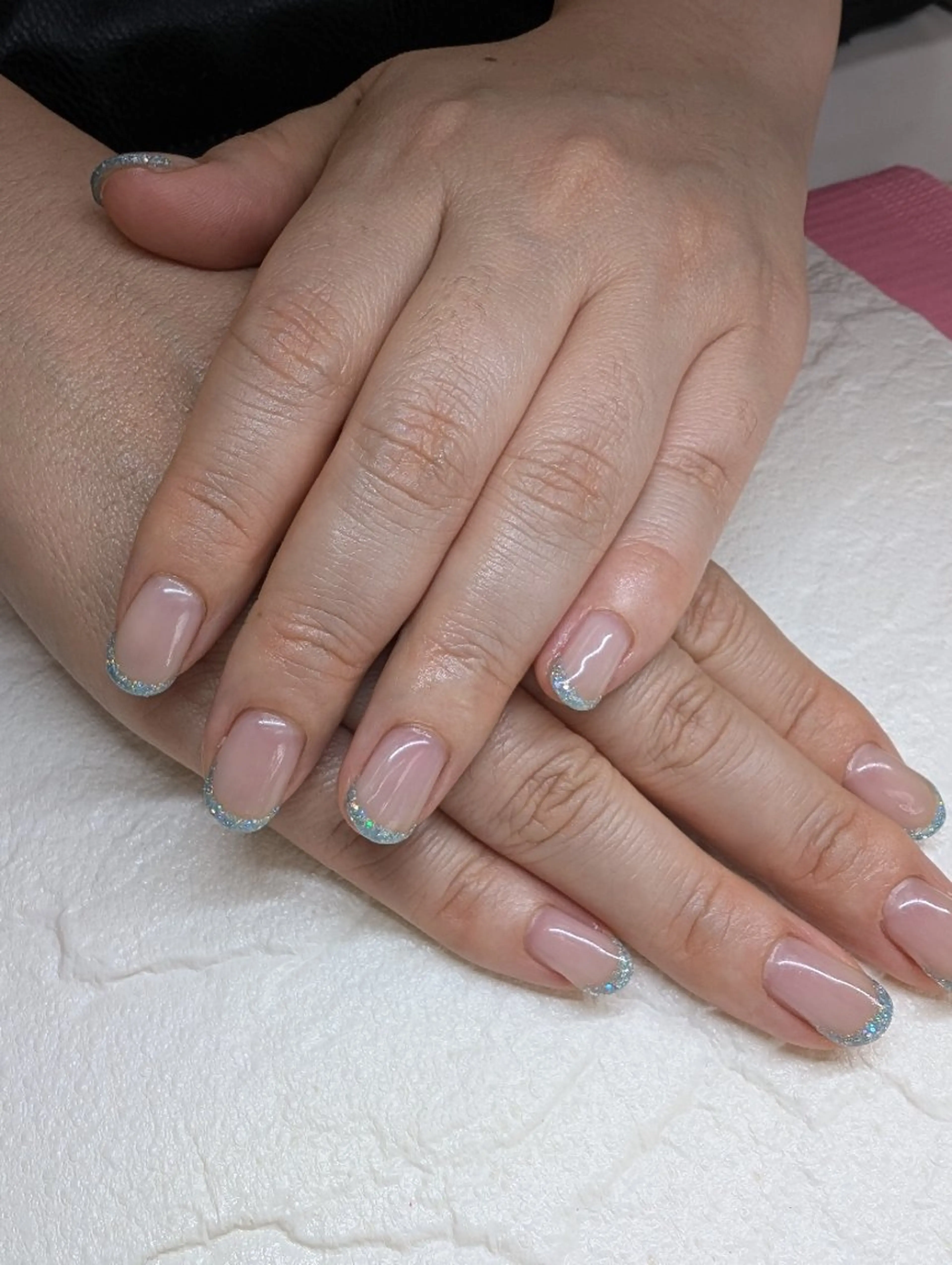 ネイル フレンチネイル ラメ(グリッター) eclat BEAUTY NAIL SALON　枚方市駅前店所属・松本 ひとみのネイルデザイン