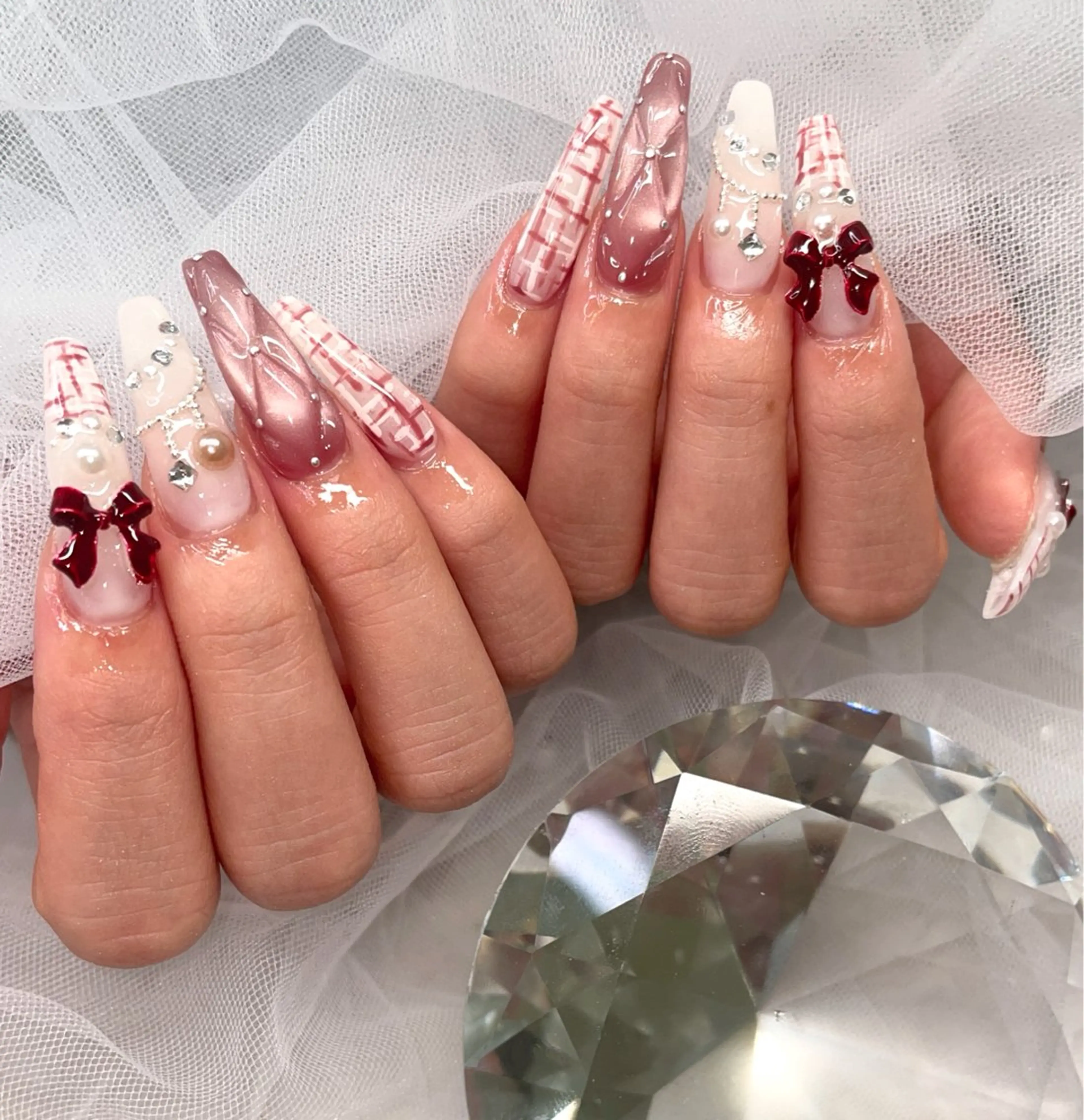 ネイル ハンドネイル Emma Jewel所属・Emma Jewel🏛️♡のネイルデザイン