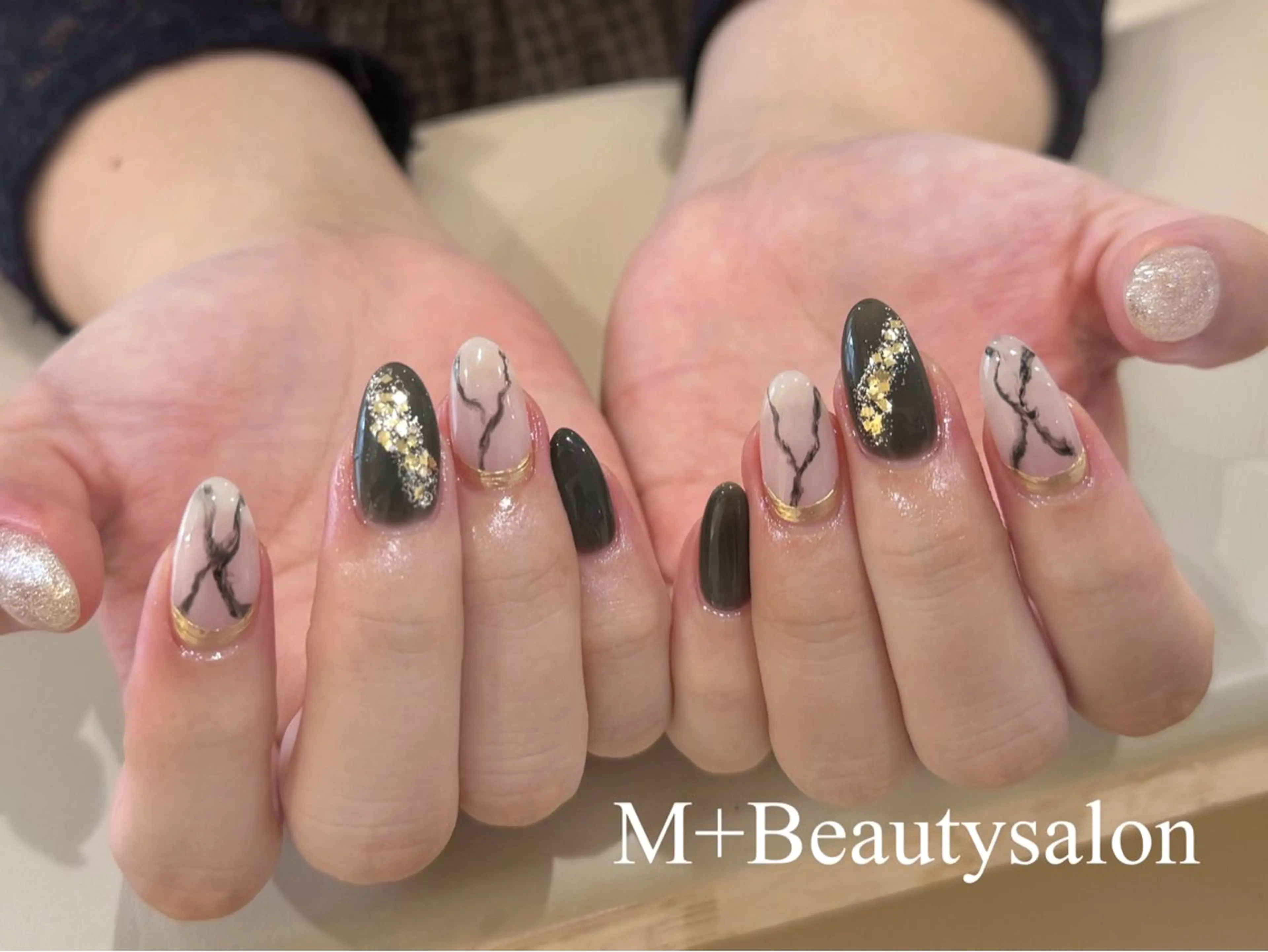 ネイル M+  Beauty Salonのネイルデザイン