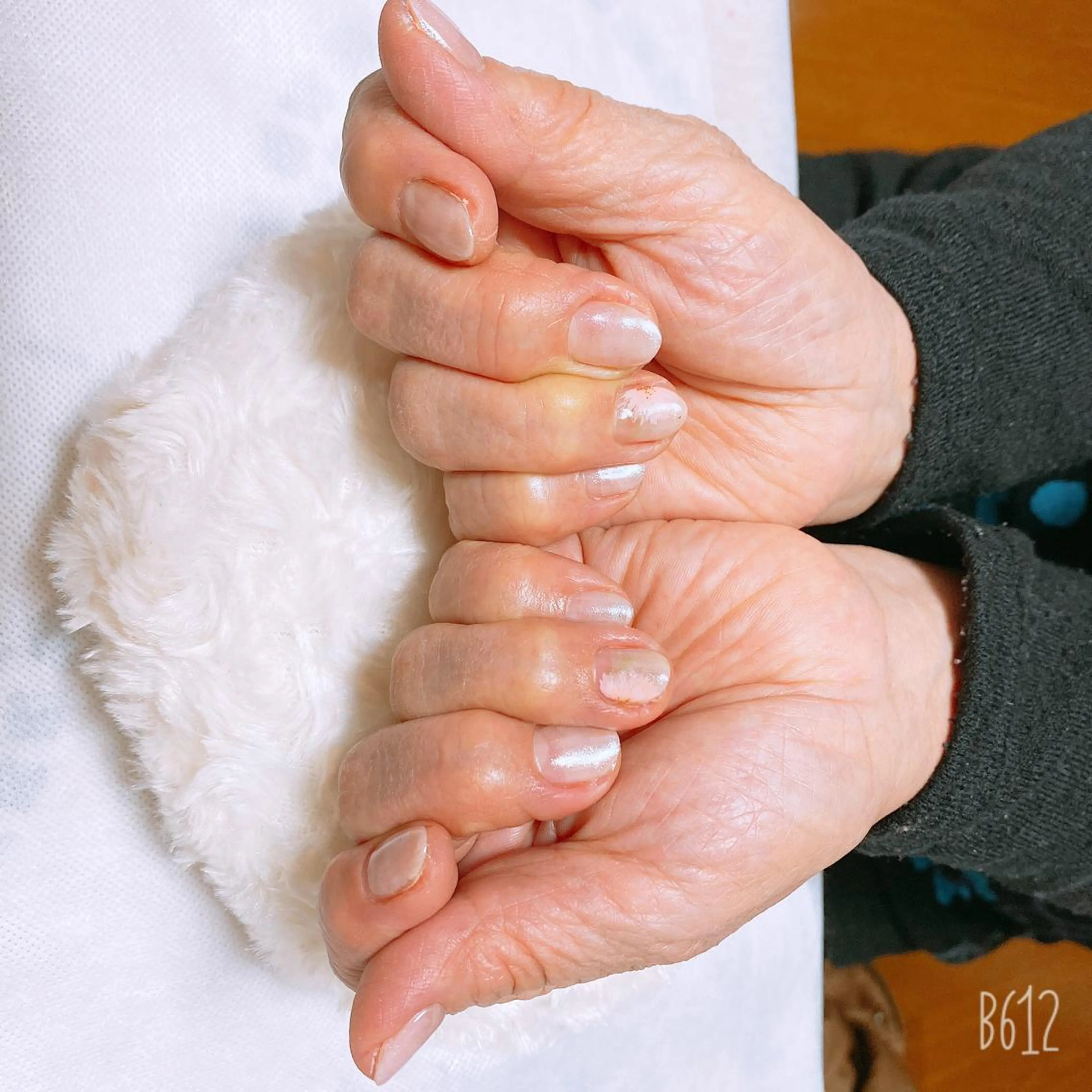 ネイル シンプルネイル The Best Beauty受付担当のヘアスタイル