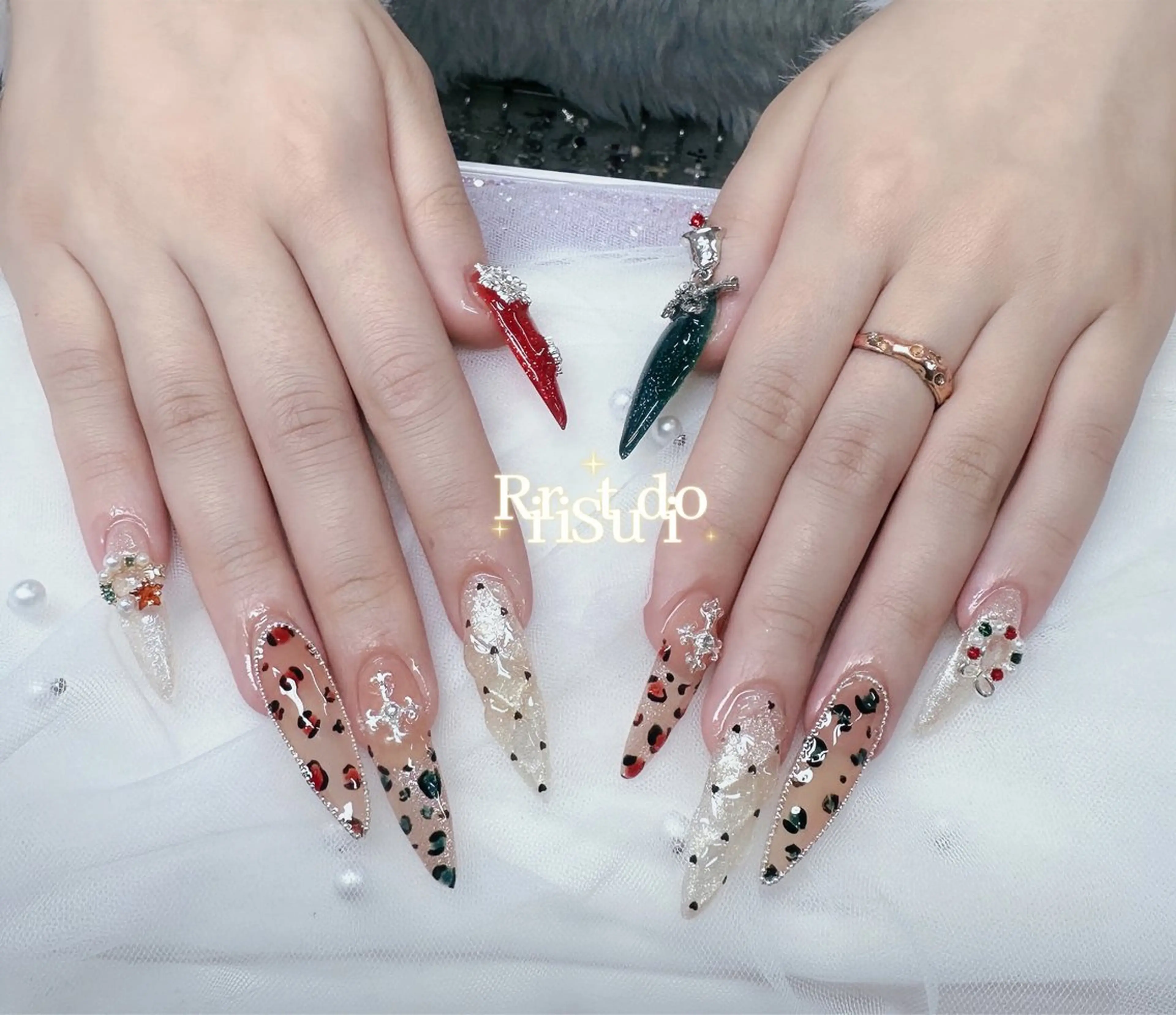 ネイル ハンドネイル RIRI STUDIOのネイルデザイン