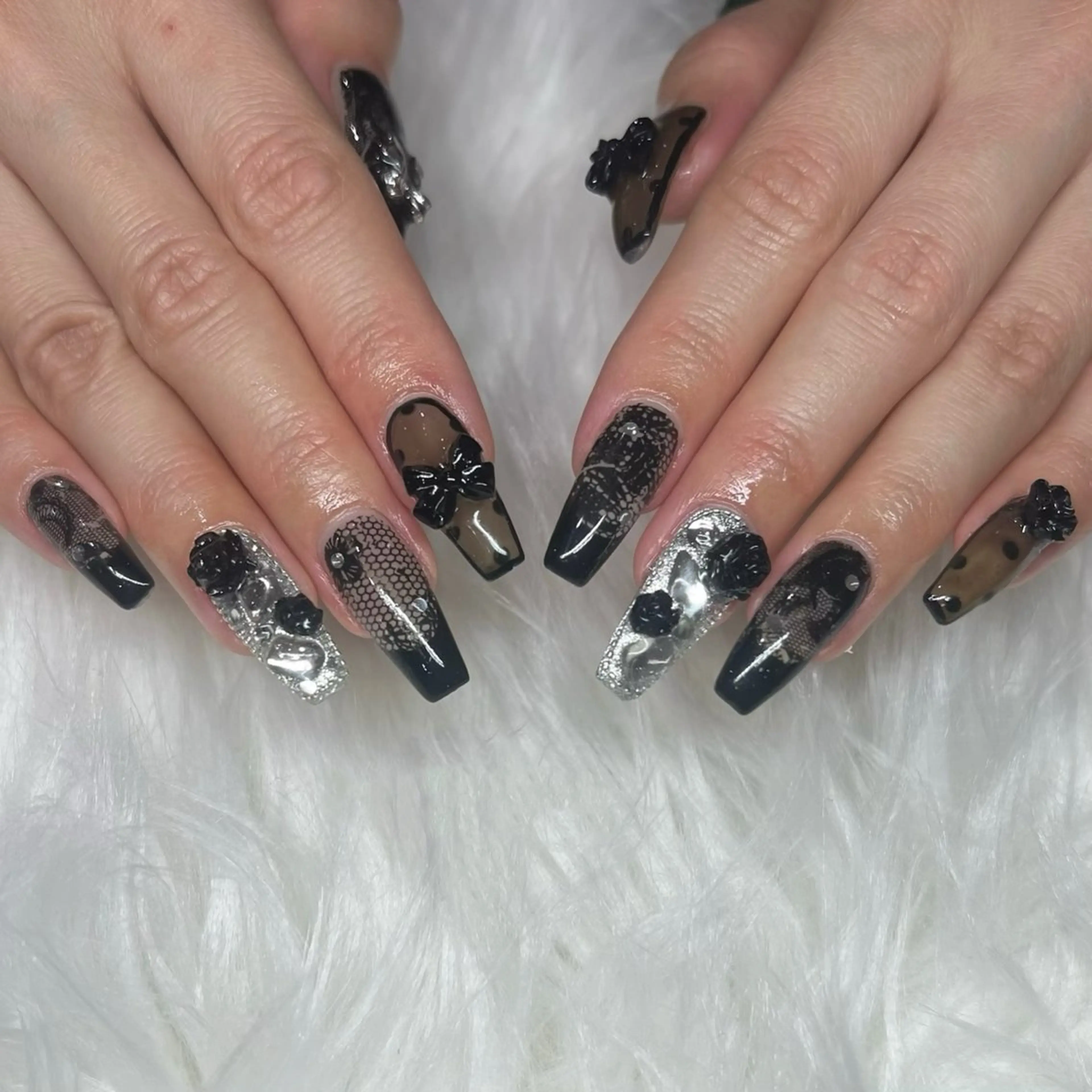 ネイル アートネイル 透明感ネイル ｜mahiru.のネイルデザイン