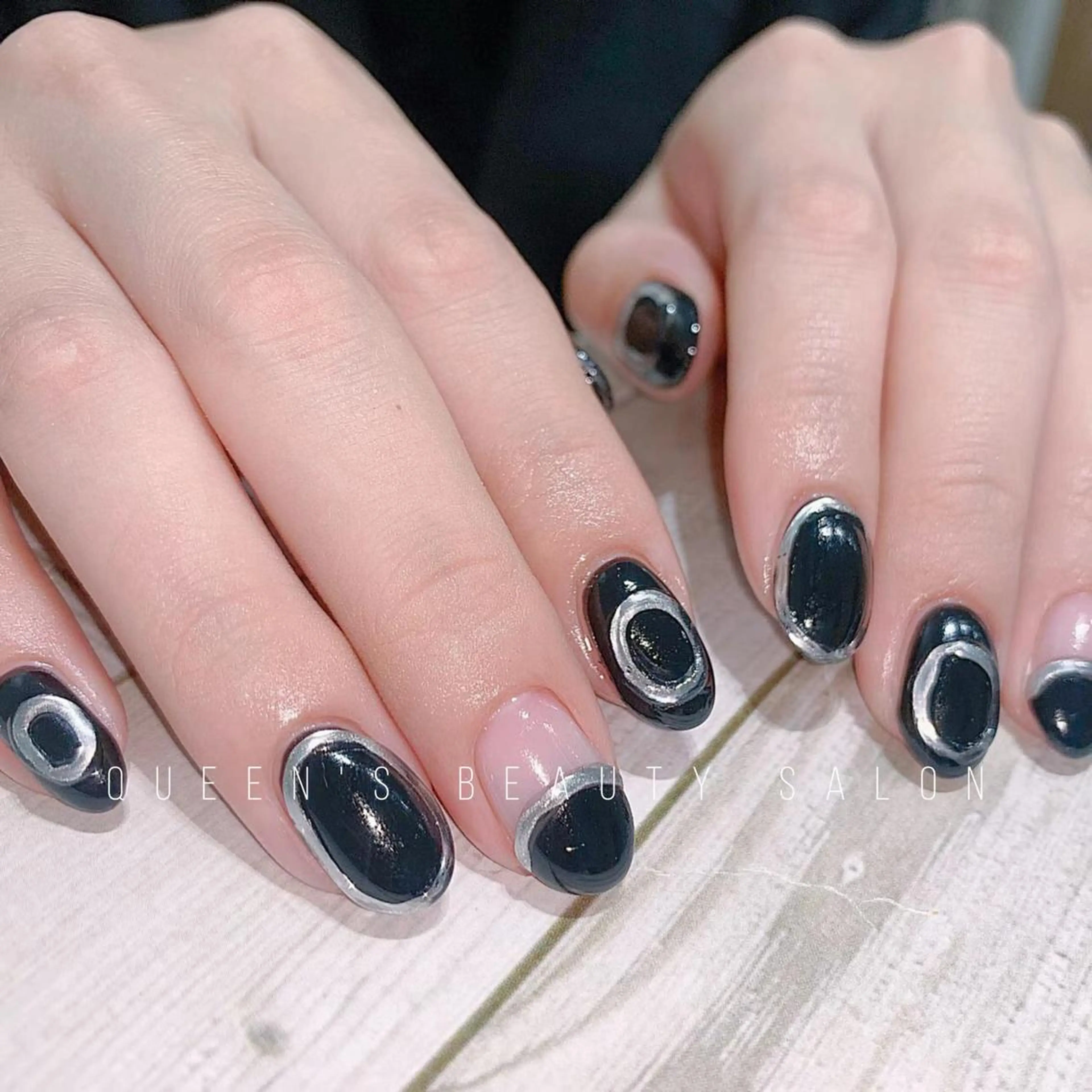 ネイル Queens みなみのネイルデザイン