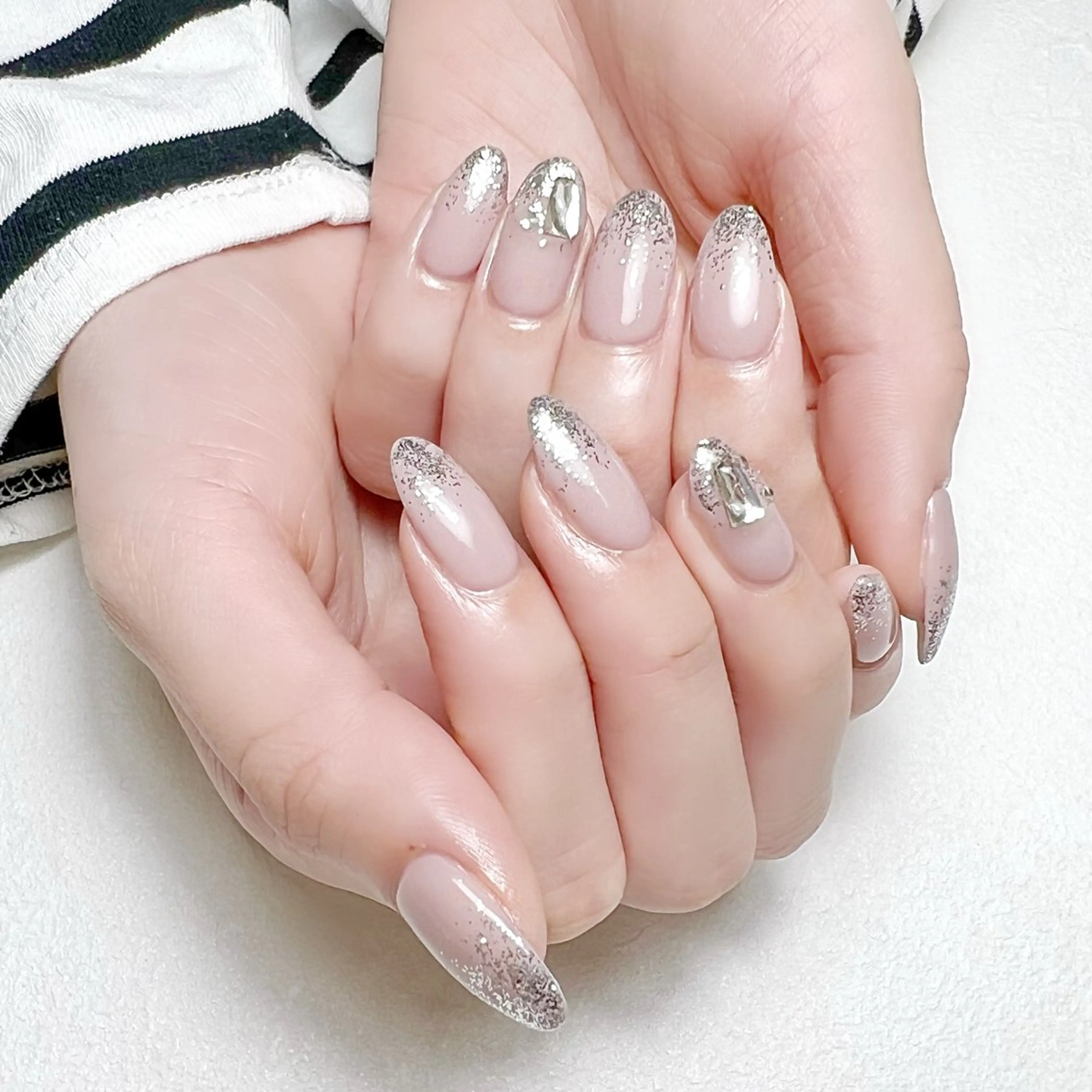 ネイル アートネイル ラメ(グリッター) オフィスネイル ワンカラーネイル ピンク rouse nail RISATOのネイルデザイン