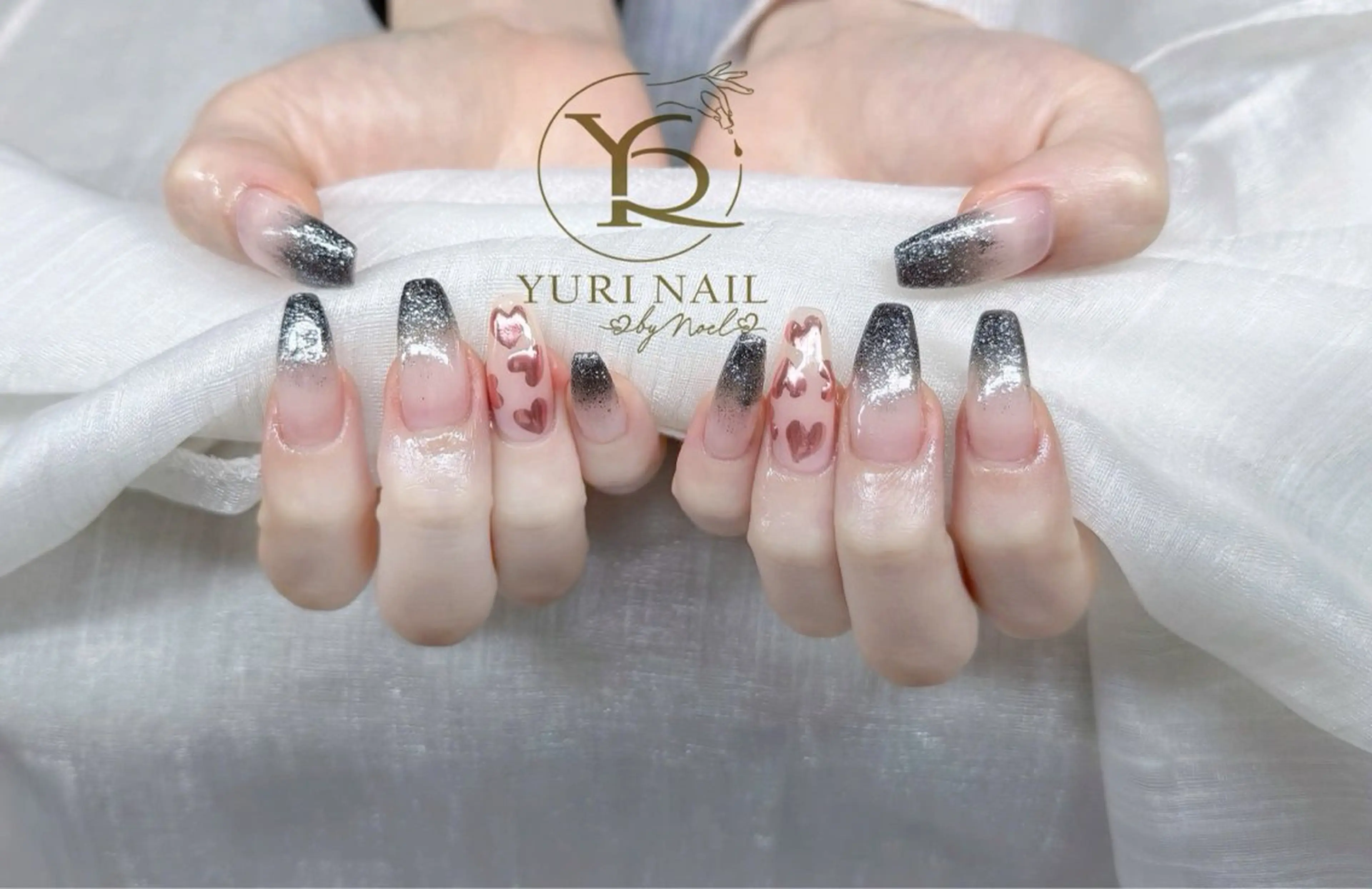 ネイル チークネイル フットネイル フレンチネイル グラデーション キラキラネイル ハンドネイル フットネイル ハンドケア YURI Nail Salon Funabashi所属・YURI Nail Funabashiのネイルデザイン