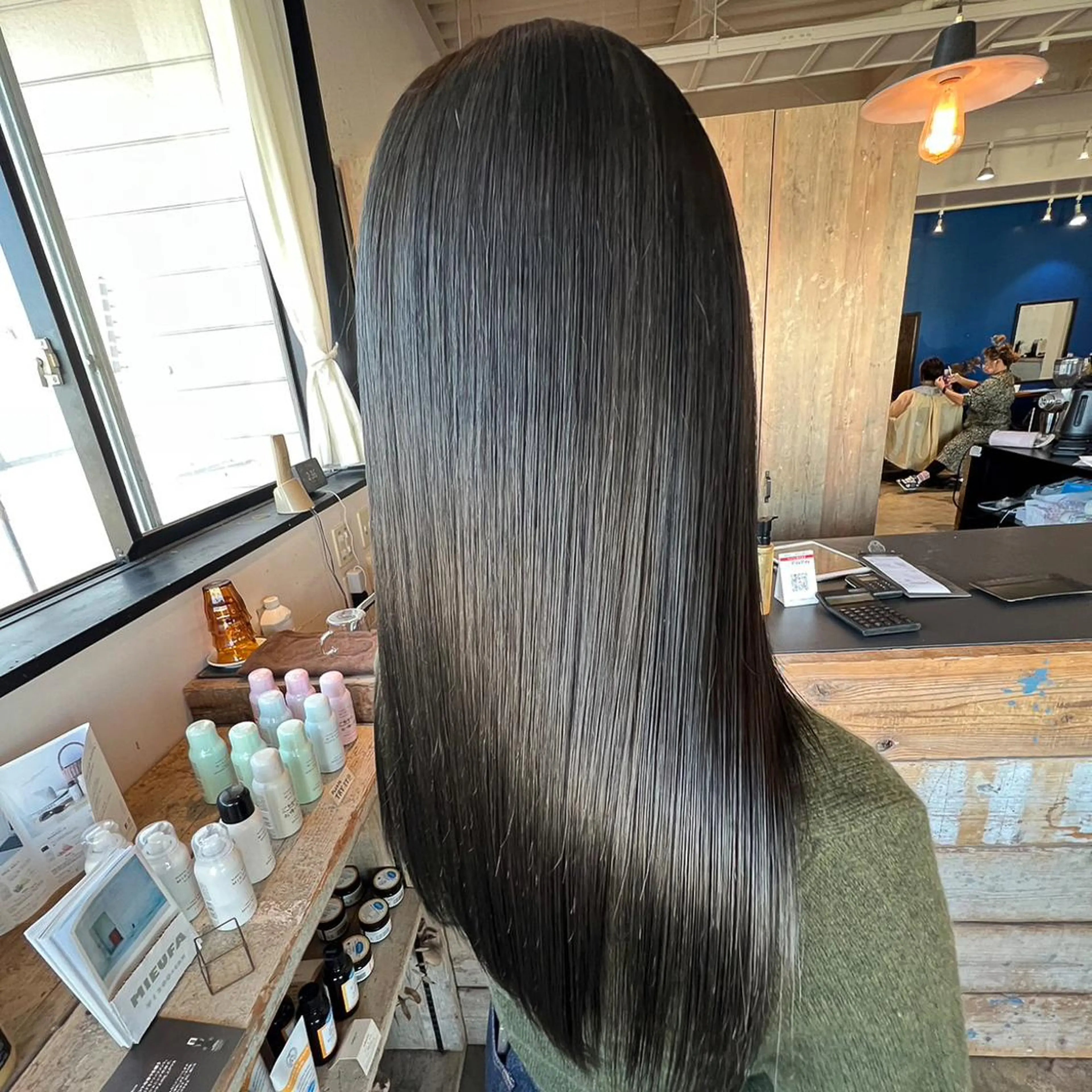 【学生U24】☆平日学生限定☆  縮毛矯正7980円の写真