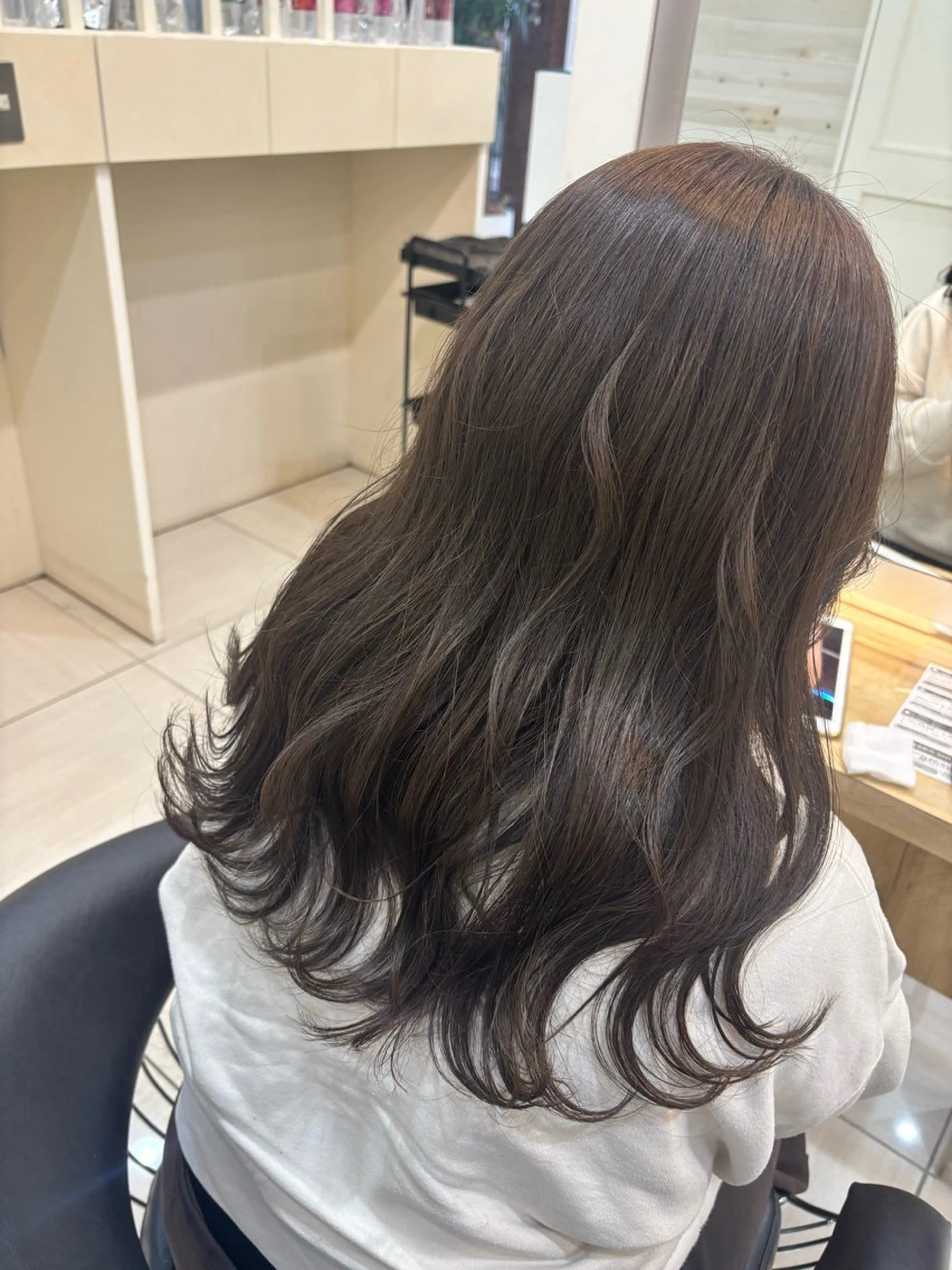 セミロング カラー アッシュ オリーブカラー 髪質改善 トリートメント カット ヘアカラー トリートメント 田野倉NEXT店 美髪ニストのヘアスタイル