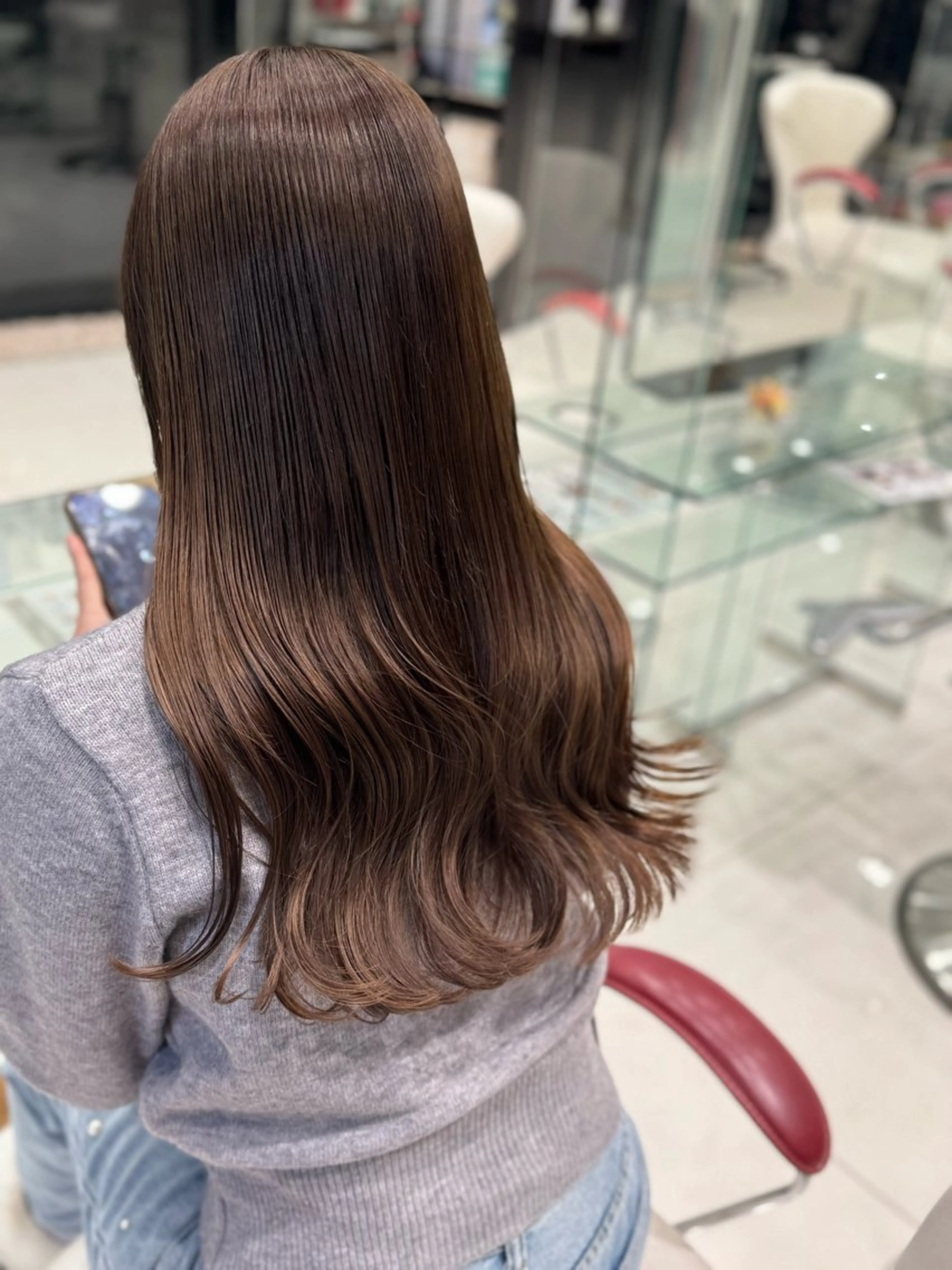 ロング カラー ベージュカラー ダブルカラー ヘーゼル 伊藤 柚奈のヘアスタイル