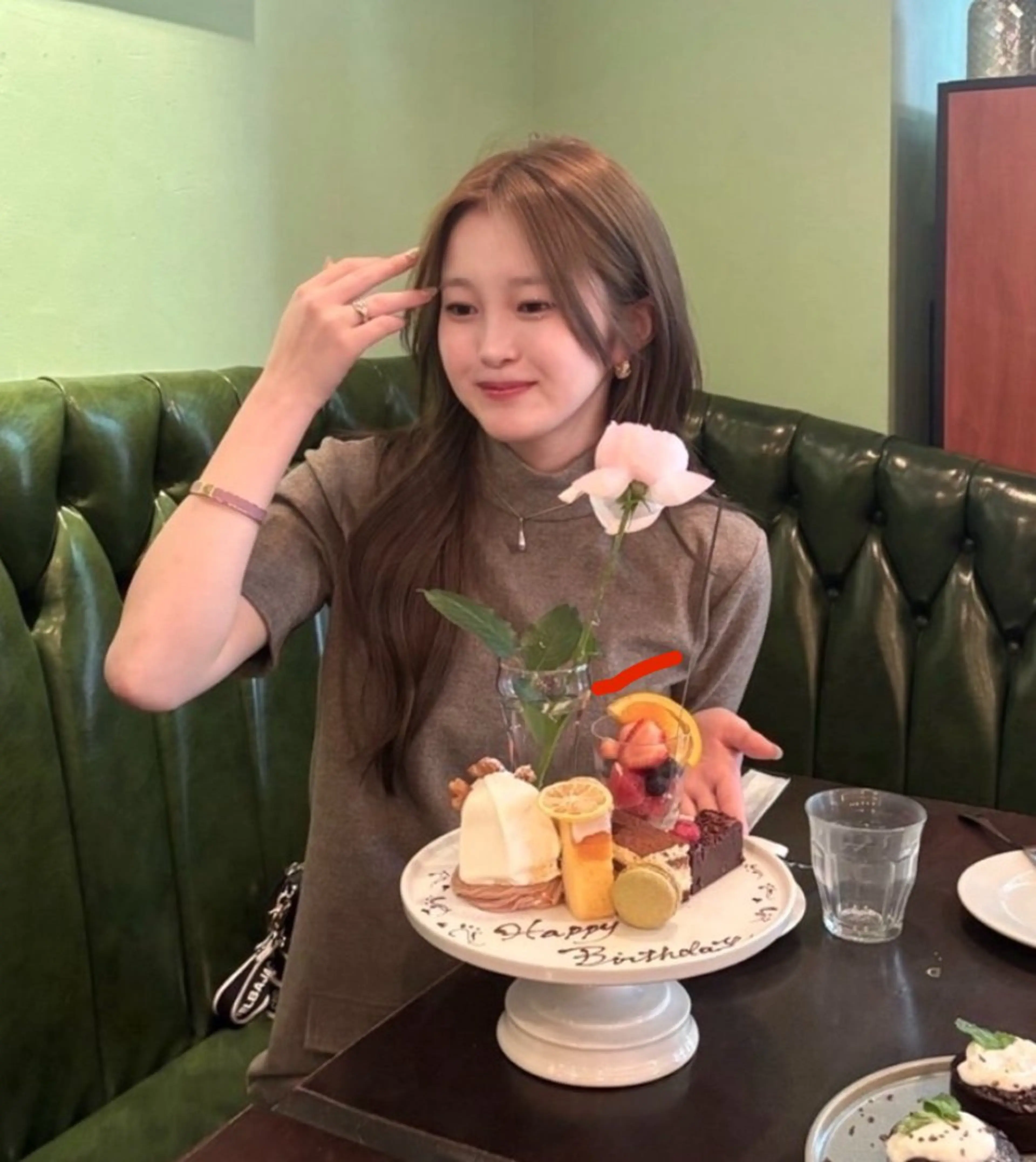 カラー ヘアカラー hibiki / ハイトーン🎀のヘアスタイル