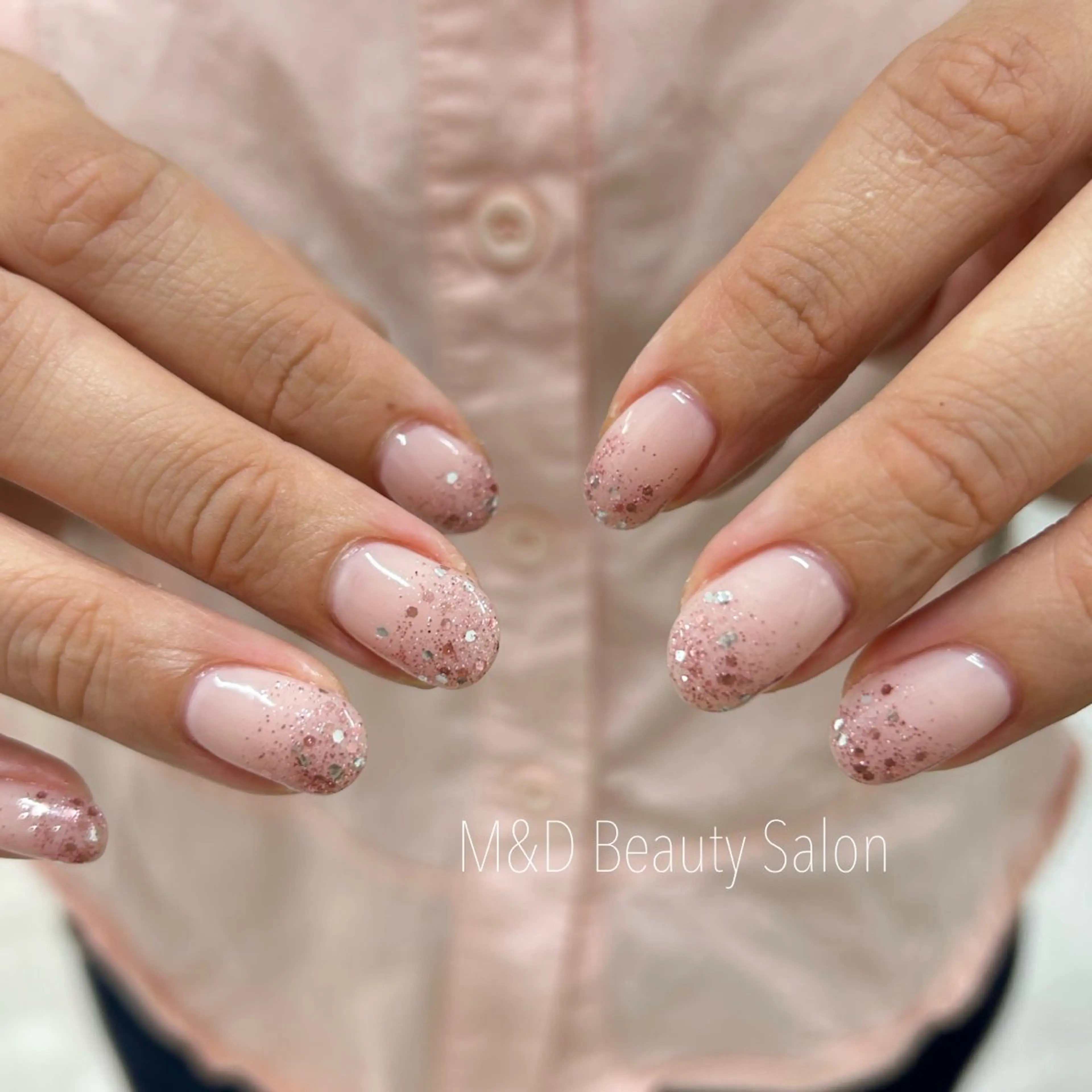 ネイル M&D Beauty Salon 銀座店所属・M&D銀座 AYAのネイルデザイン