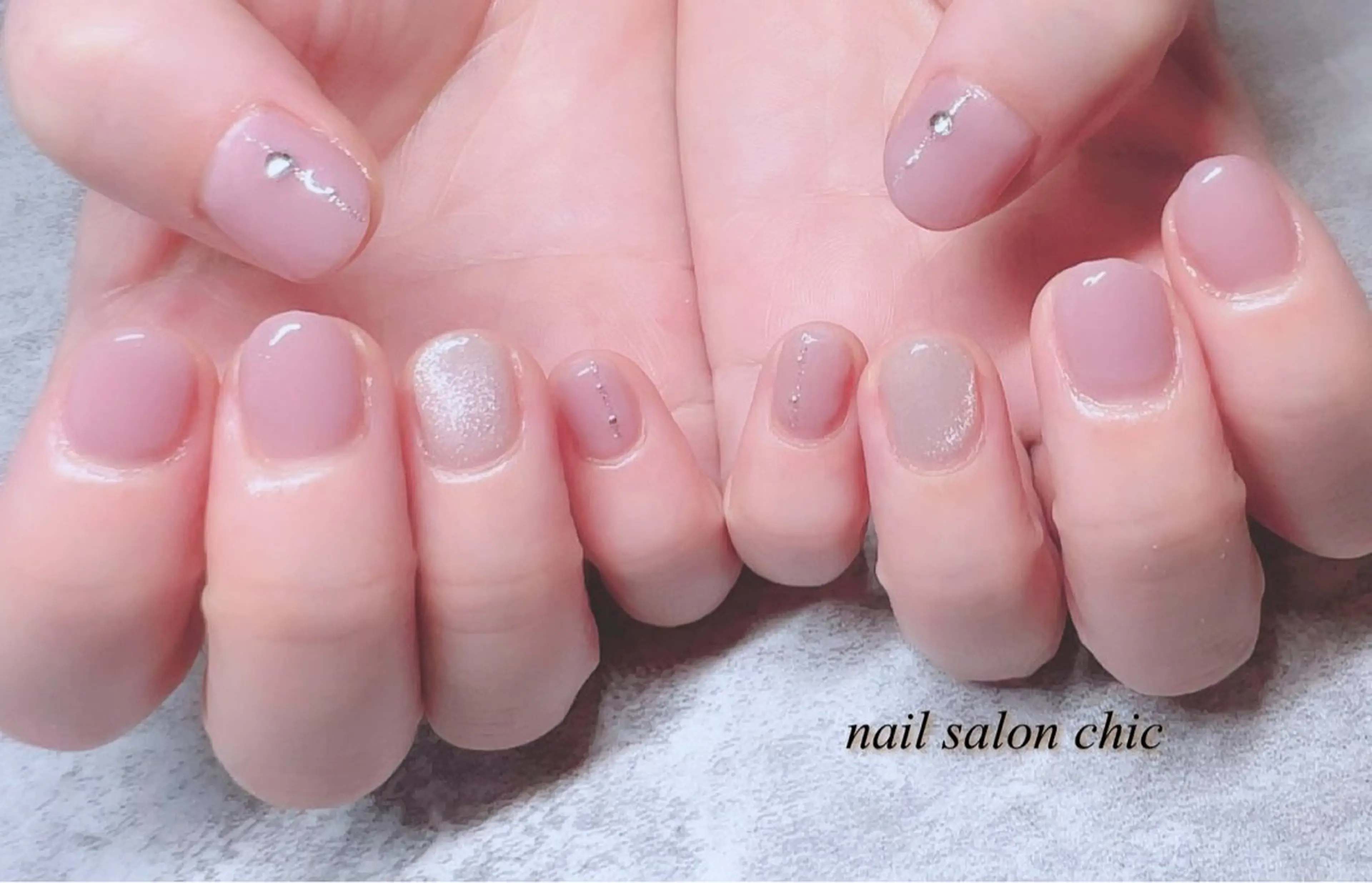 ネイル ハート ストーンネイル ハンドネイル nail salon chicのネイルデザイン