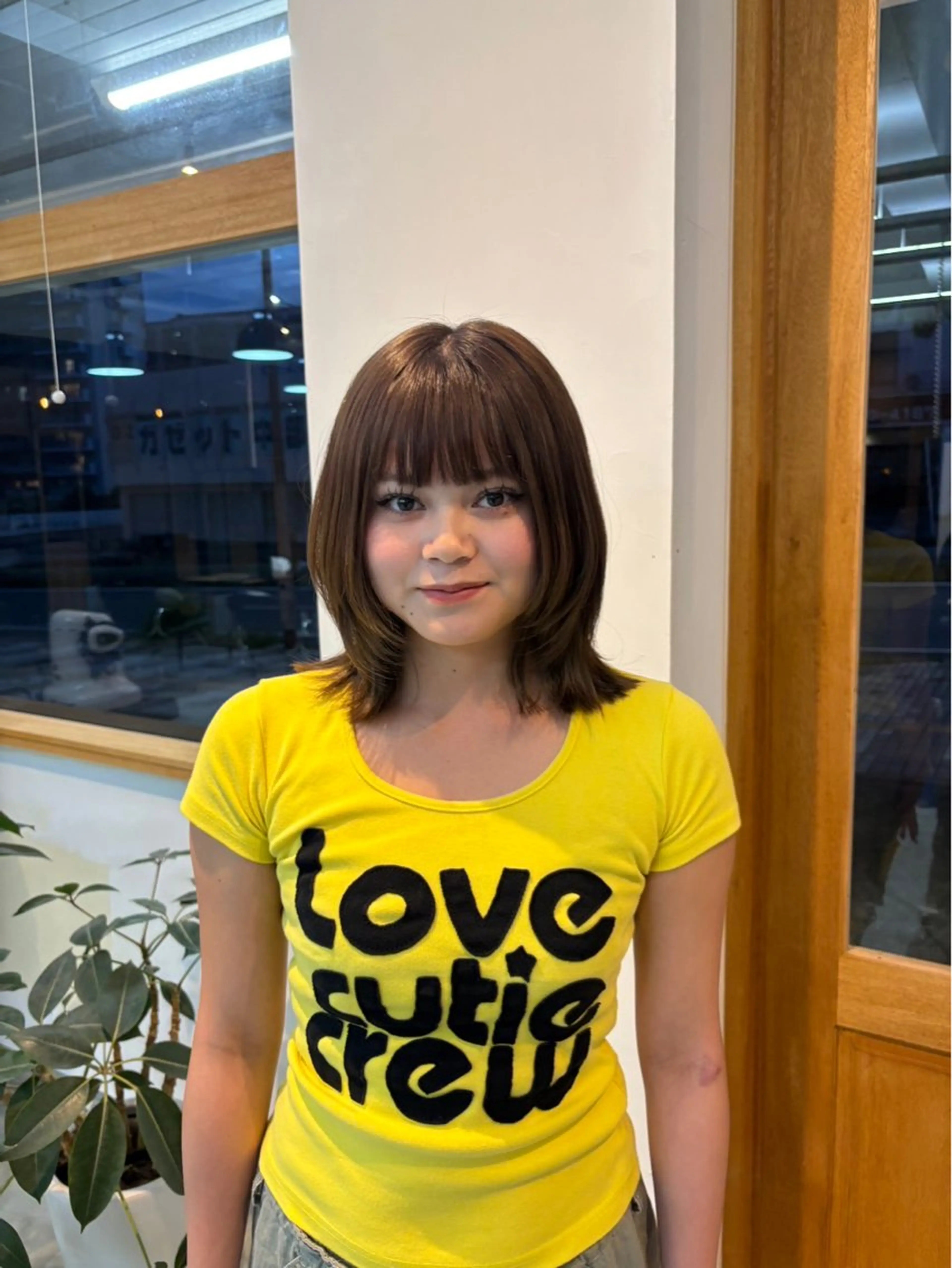 カット Niina→ anan AVEDAのヘアスタイル