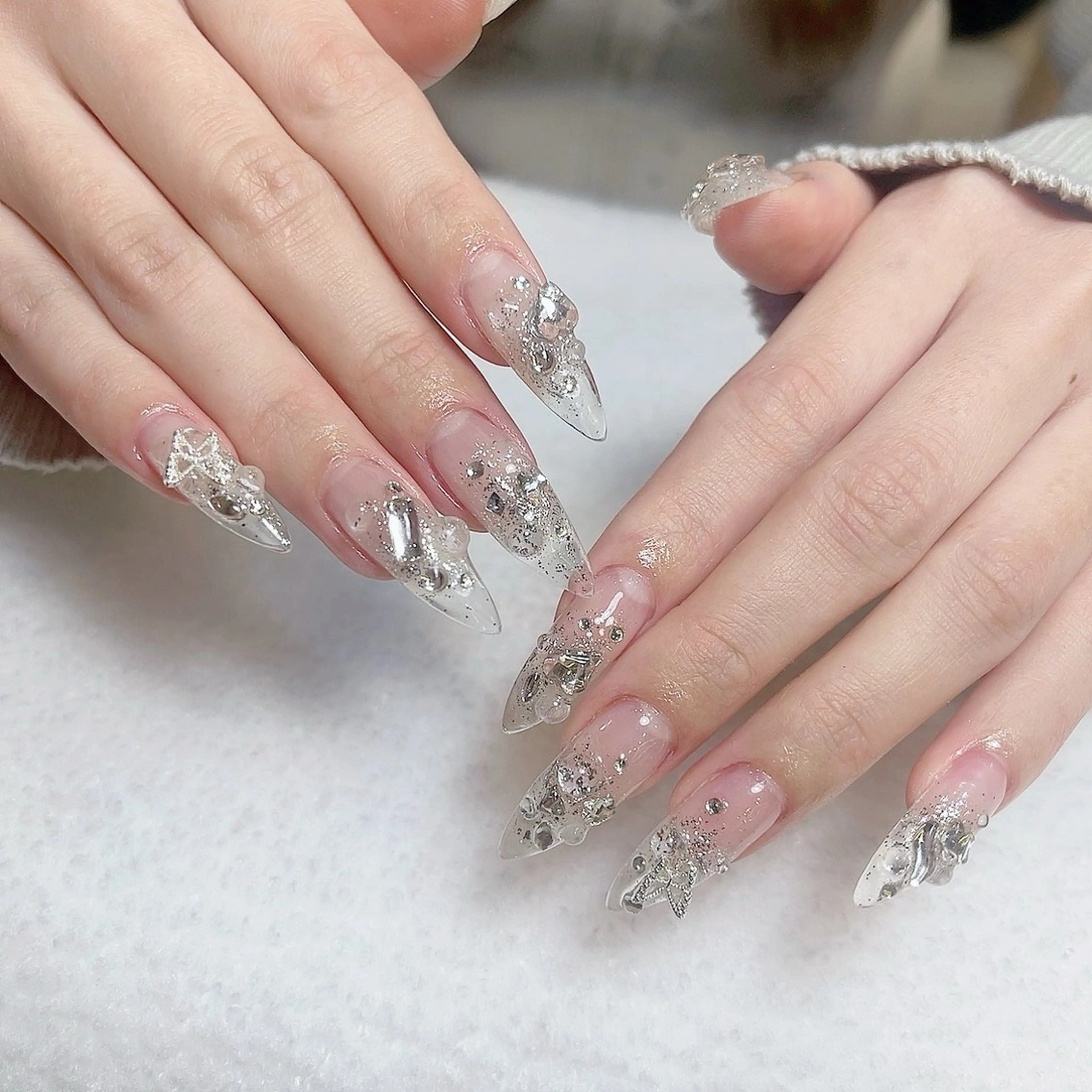 ミディアム ハンドネイル Chiin Nailのネイルデザイン