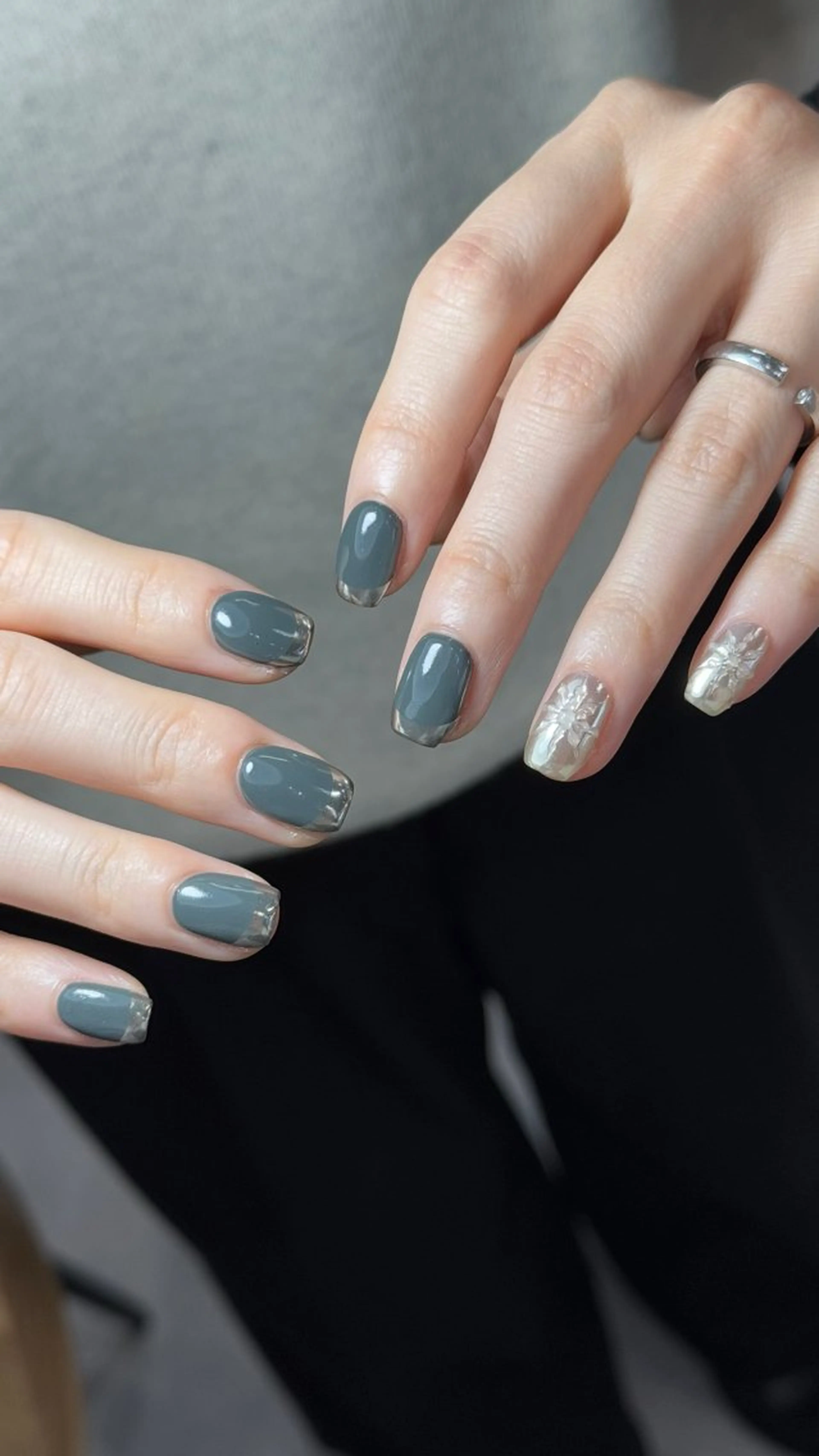 ネイル フレンチネイル ミラーネイル ハンドネイル Momoka ネイリスト福岡/薬院のネイルデザイン