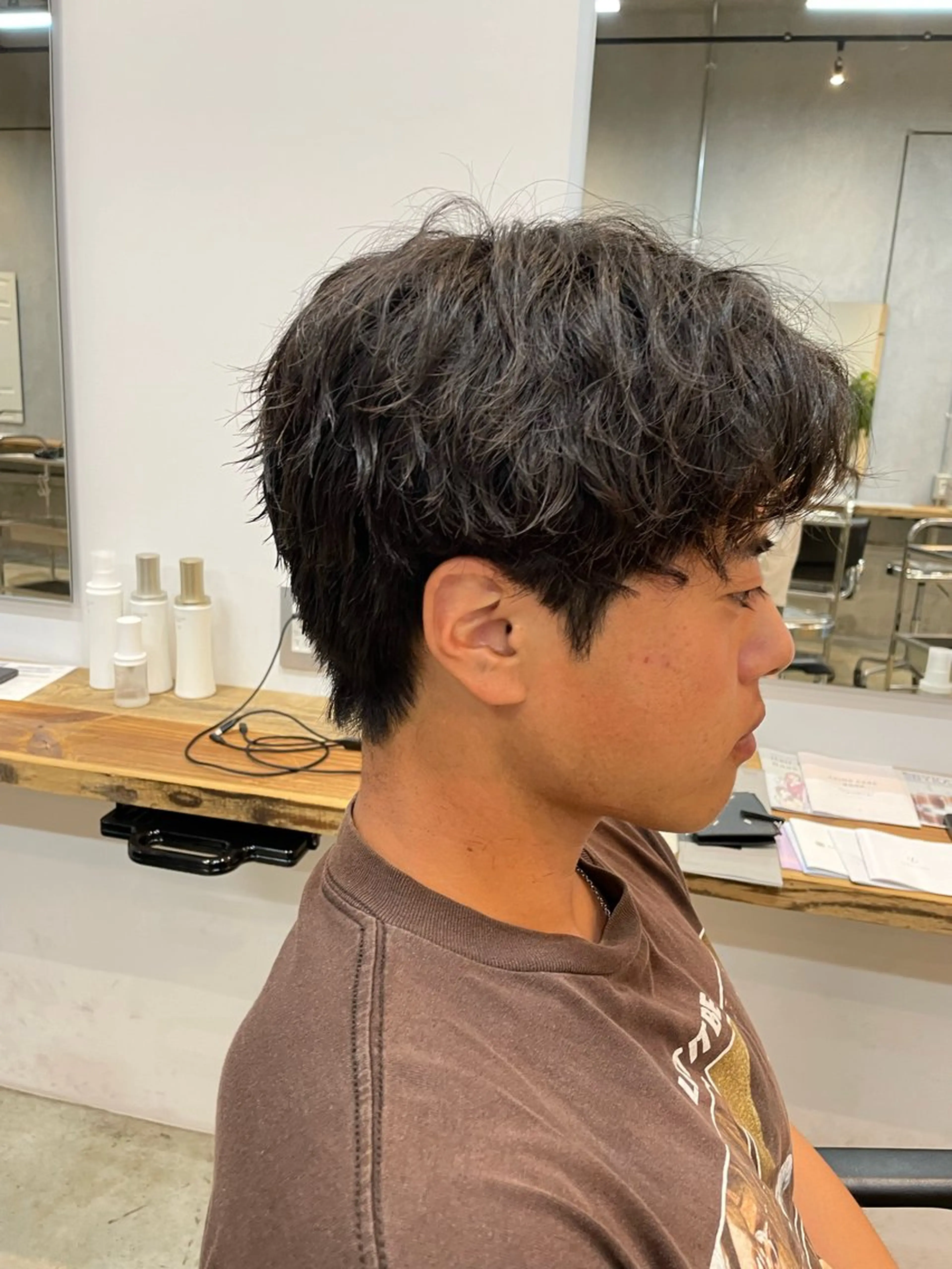 パーマ メンズ メンズパーマ スパイラルパーマ 小林 崇雅　ダウンパーマのヘアスタイル