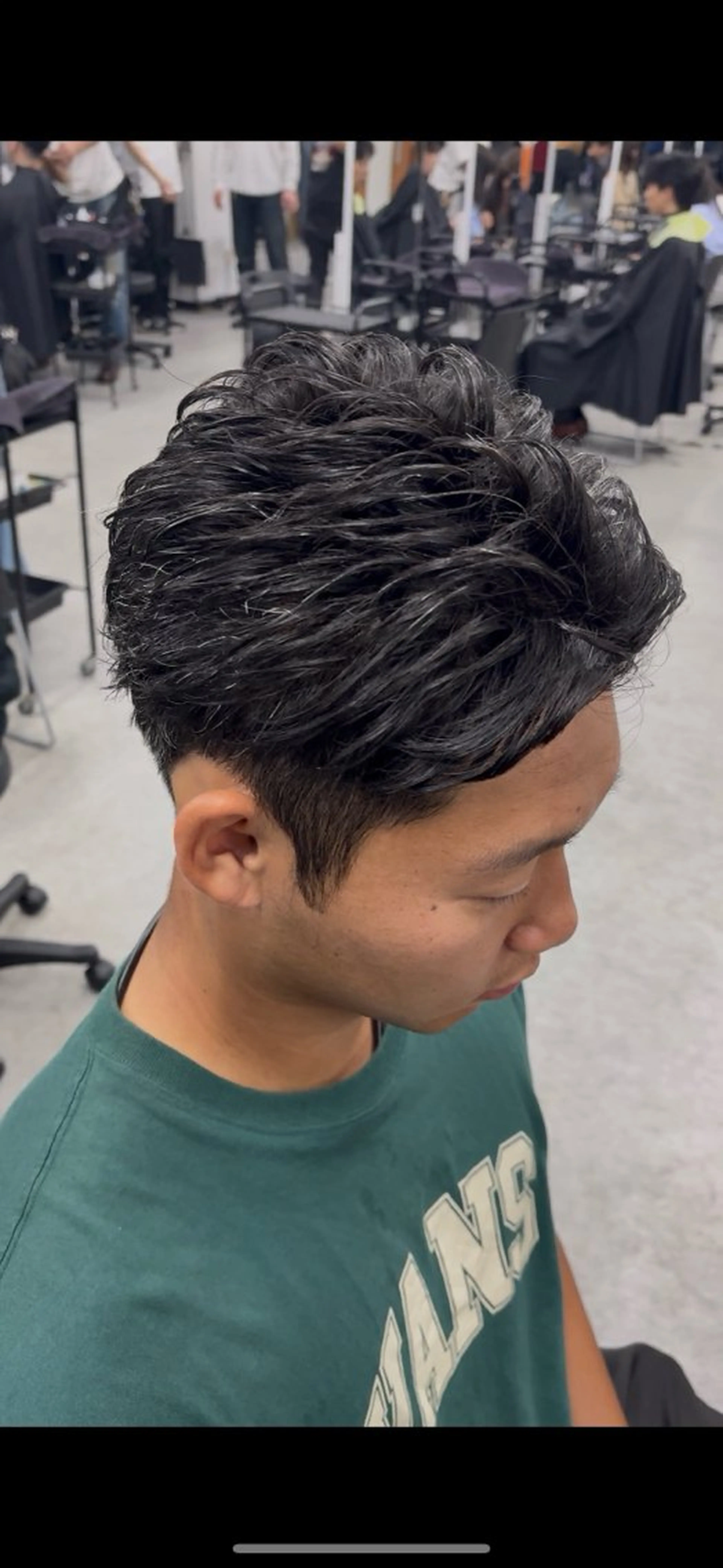 カラー メンズ センターパート フェザーパーマ メンズハイライト メンズメッシュ マッシュ センターパート/フェ ザー🔥SHUYAのヘアスタイル